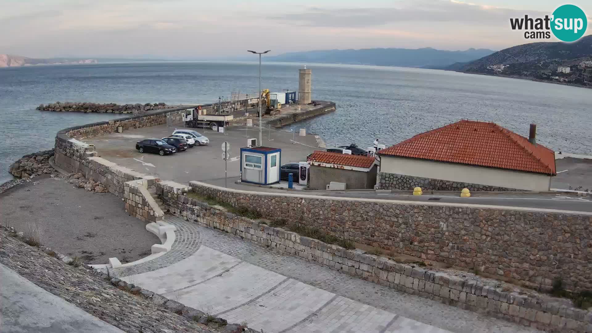 Senj Harbour Webcam – Breakwater & Lighthouse Live View
