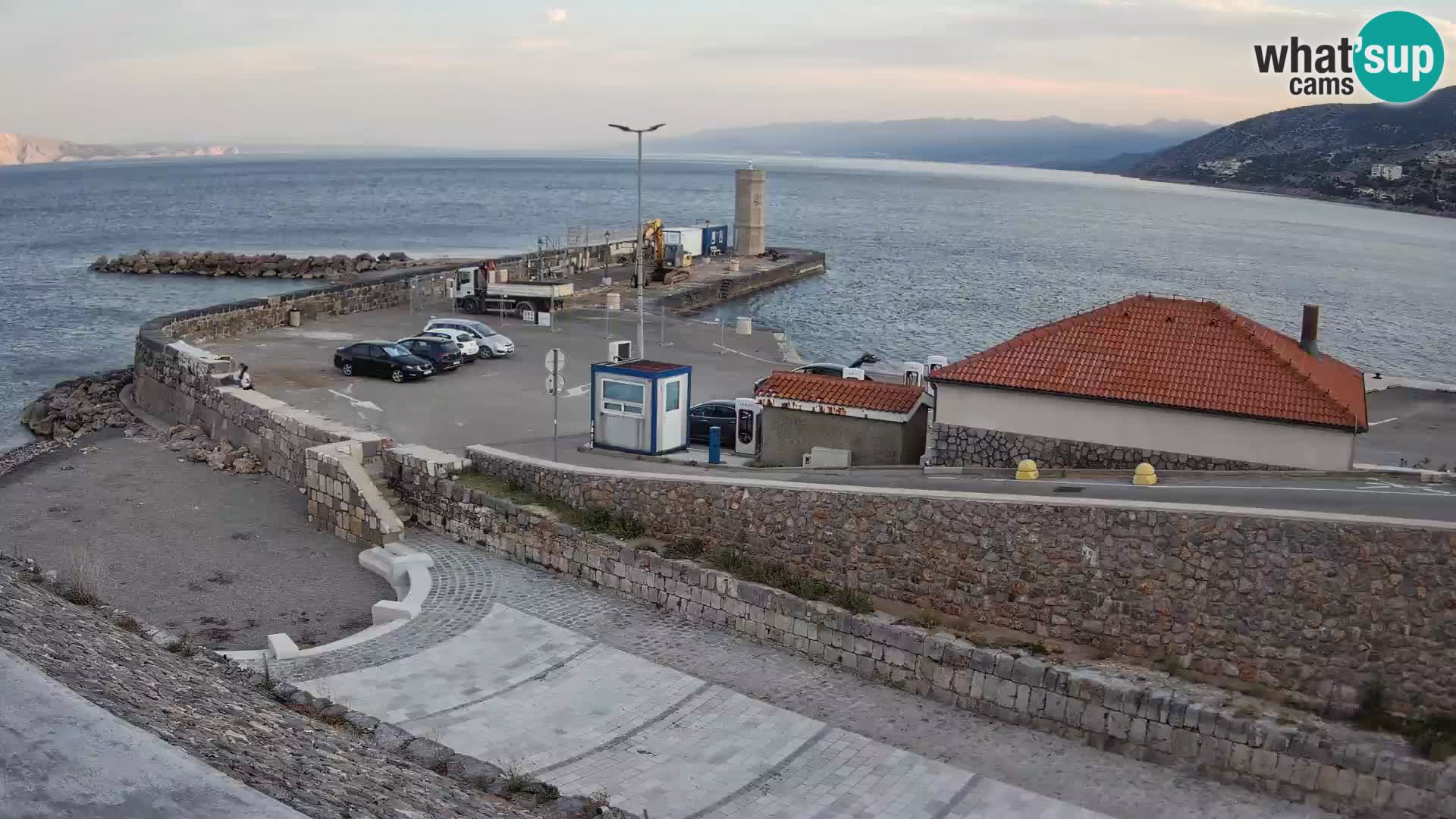 Senj Harbour Webcam – Breakwater & Lighthouse Live View