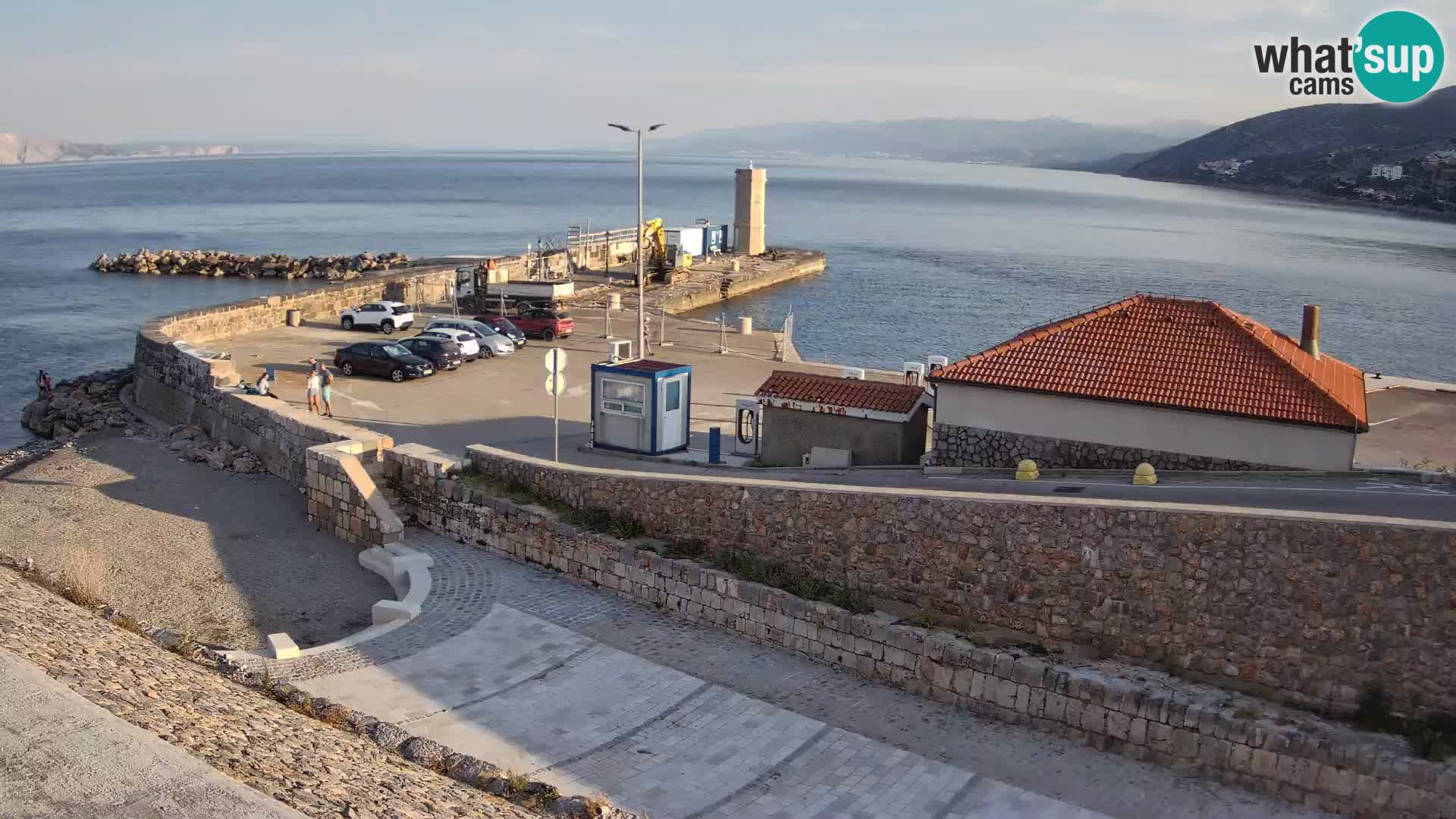 Webcam puerto de Senj – Rompeolas y faro en directo
