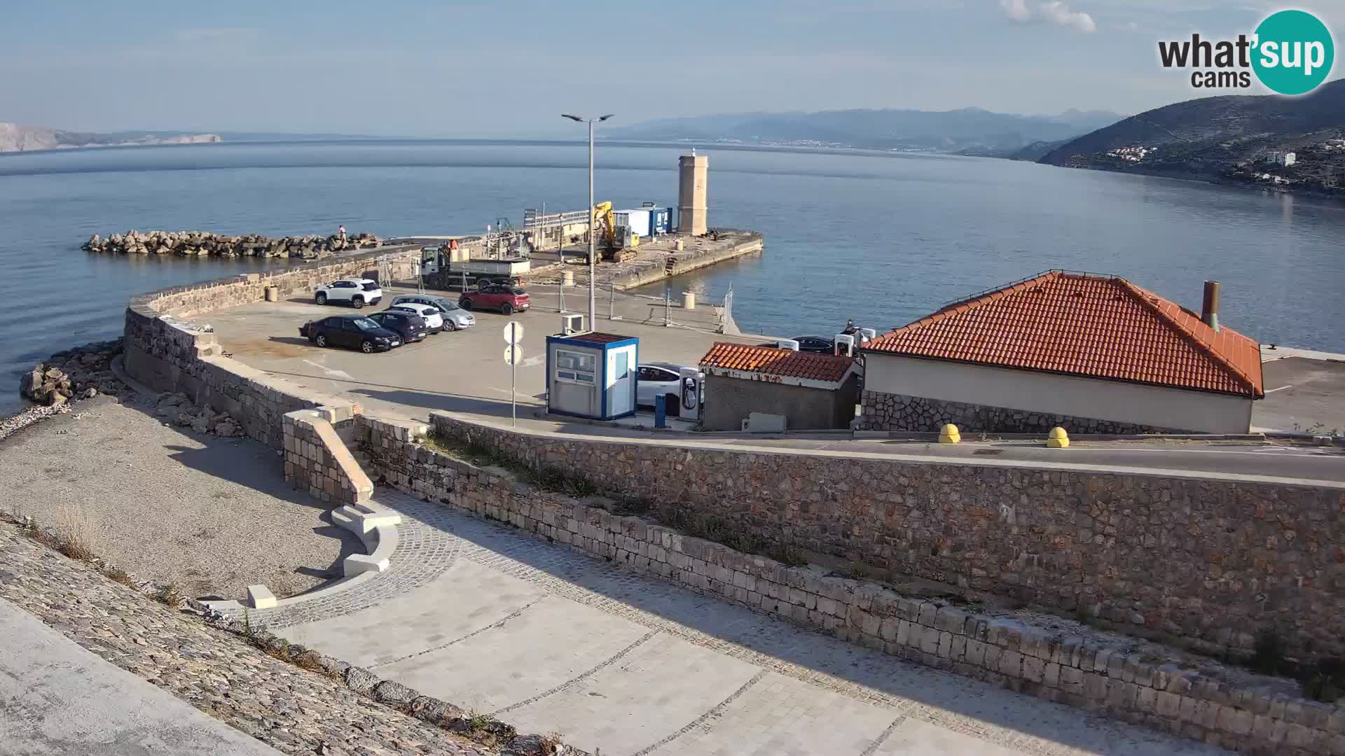 Webcam Porto di Segna – Frangiflutti e Faro in diretta