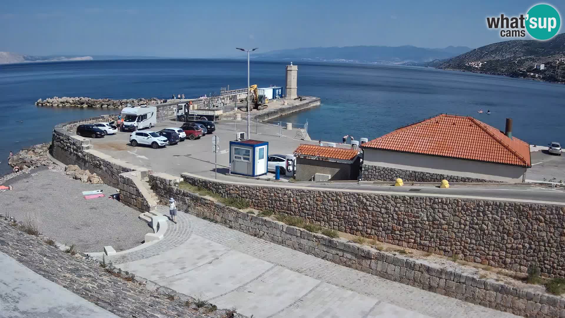 Web kamera Senj luka – Lukobran i svjetionik uživo