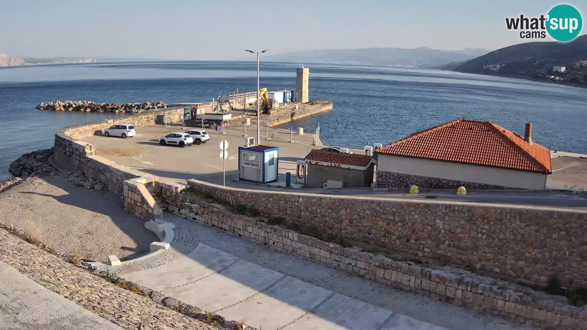 Senj Harbour Webcam – Breakwater & Lighthouse Live View