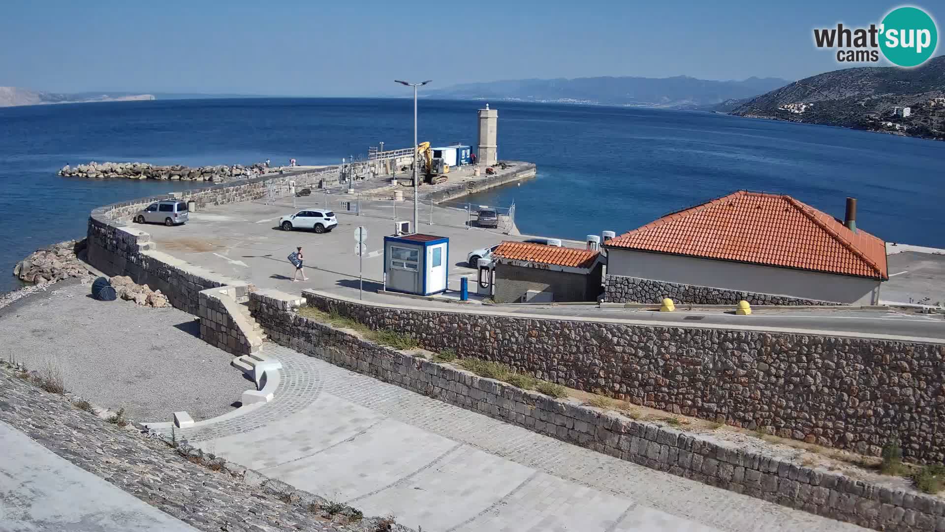 Webcam port de Senj – Vue sur la jetée et le phare