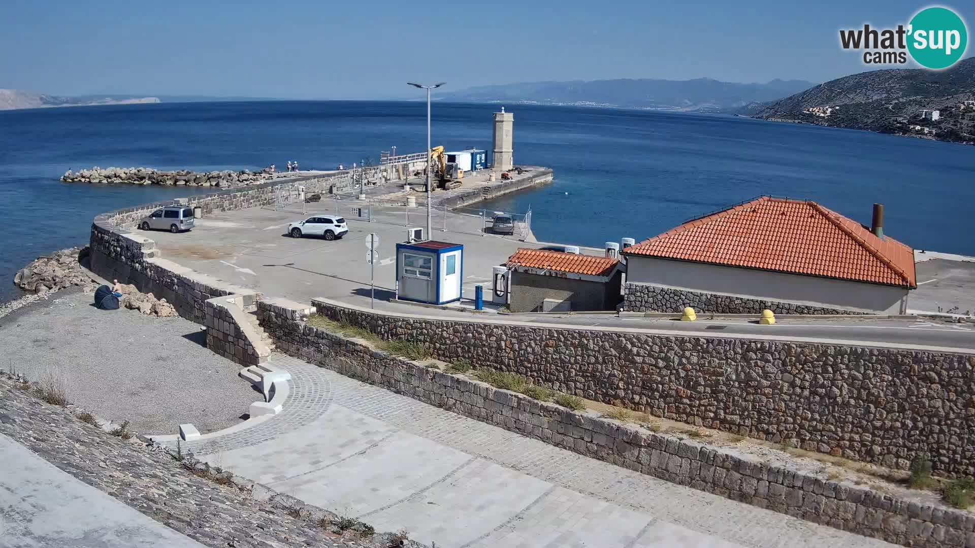Web kamera Senj luka – Lukobran i svjetionik uživo