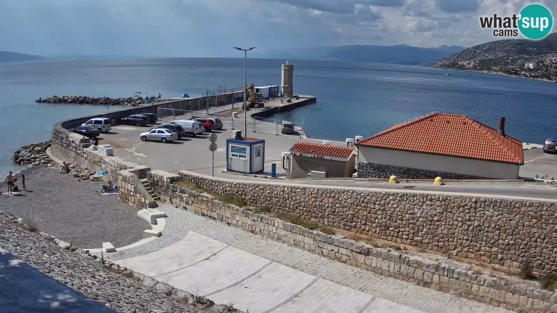 Web kamera Senj luka – Lukobran i svjetionik uživo
