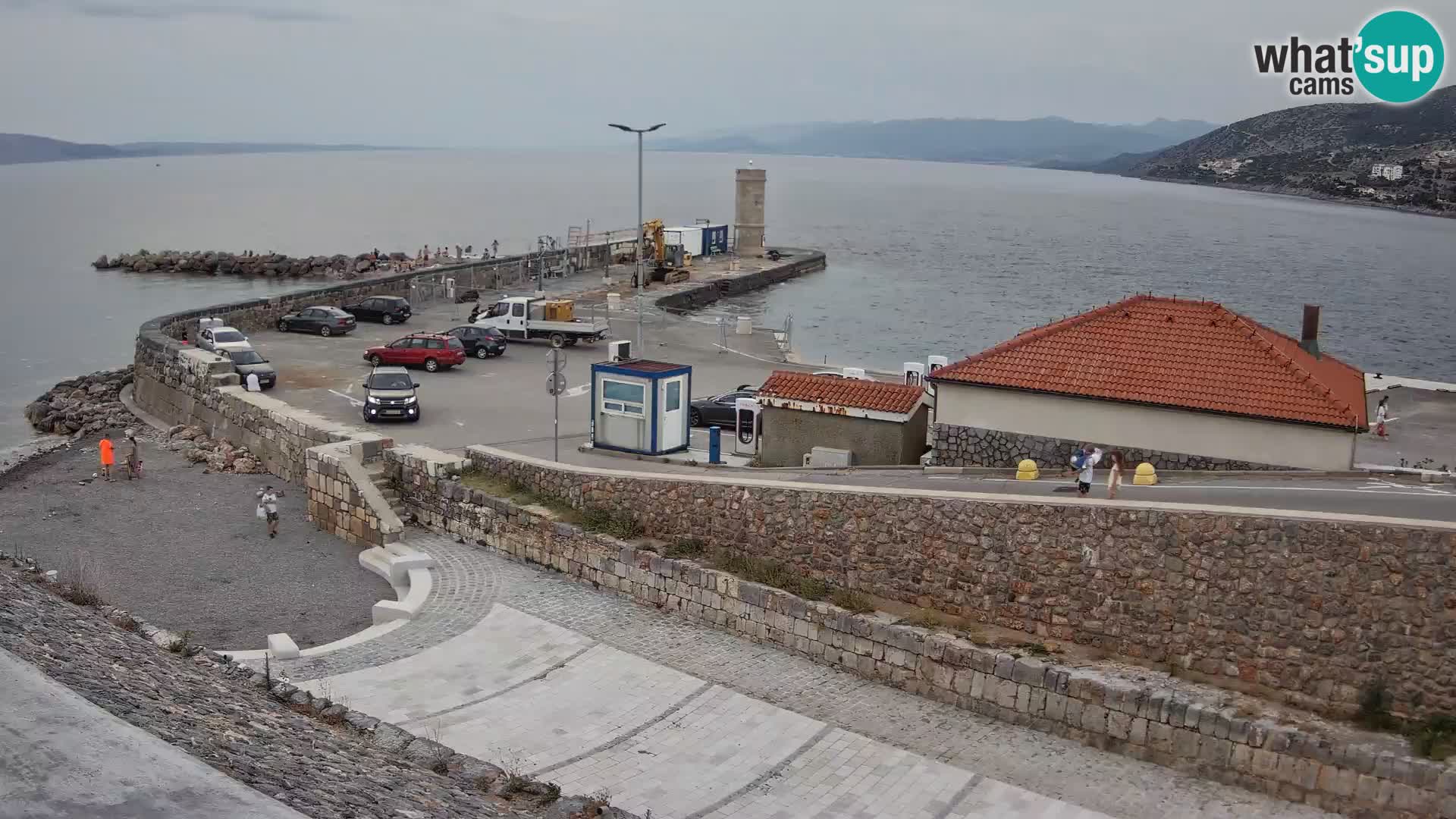 Webcam Porto di Segna – Frangiflutti e Faro in diretta