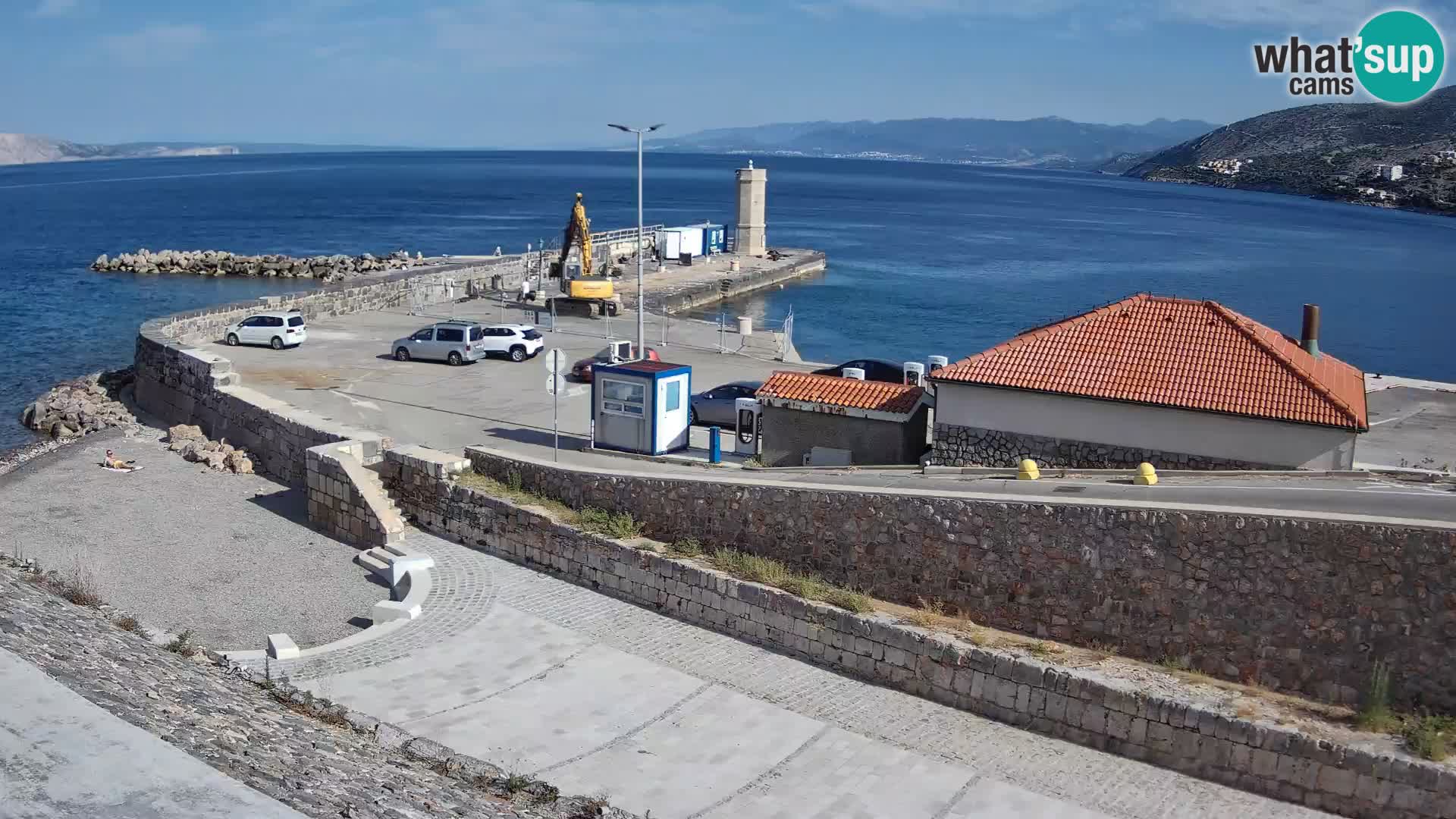Webcam Porto di Segna – Frangiflutti e Faro in diretta