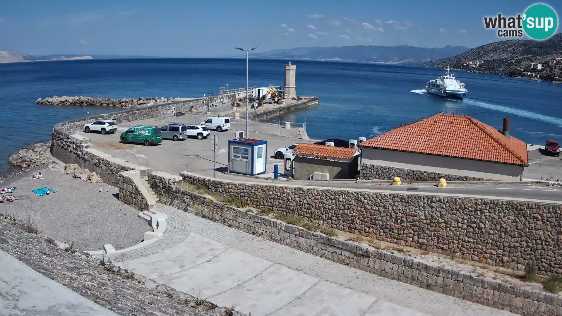 Webcam puerto de Senj – Rompeolas y faro en directo
