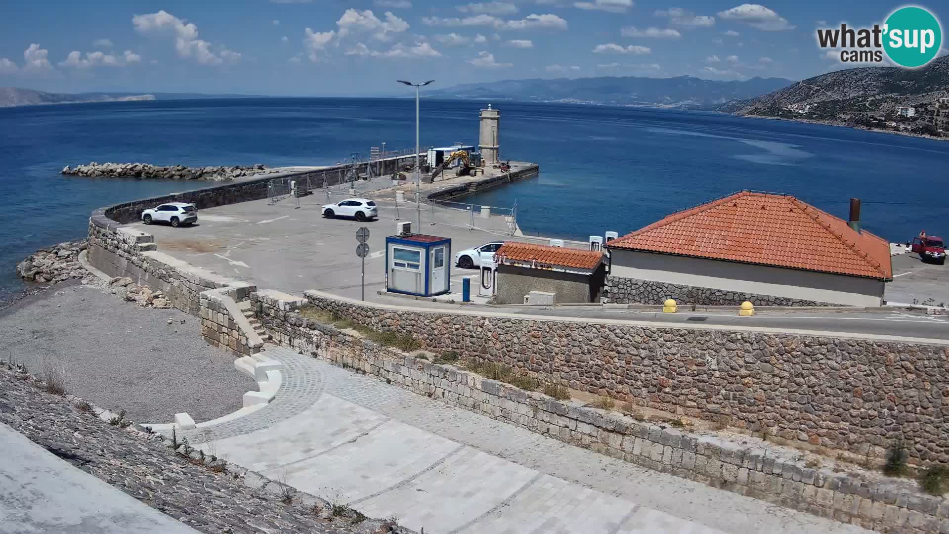 Senj Hafen Webcam – Wellenbrecher & Leuchtturm Liveblick
