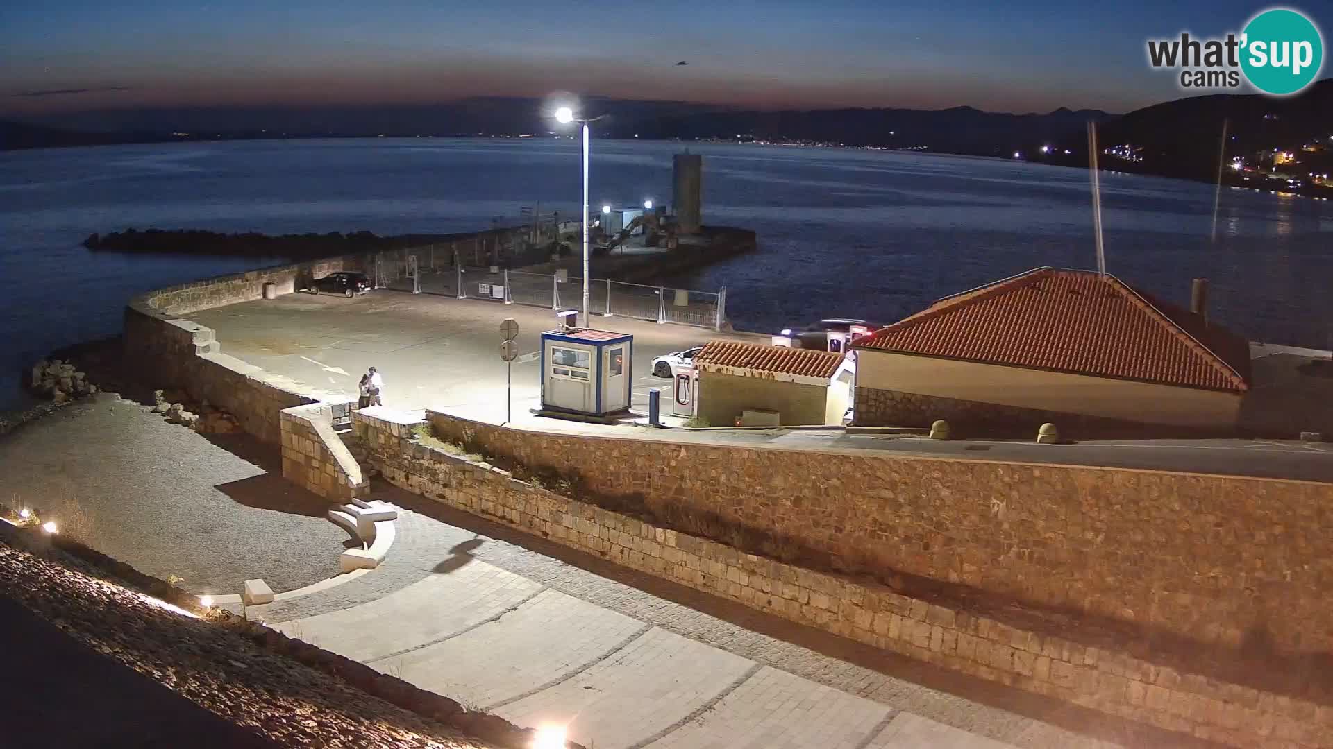 Webcam port de Senj – Vue sur la jetée et le phare