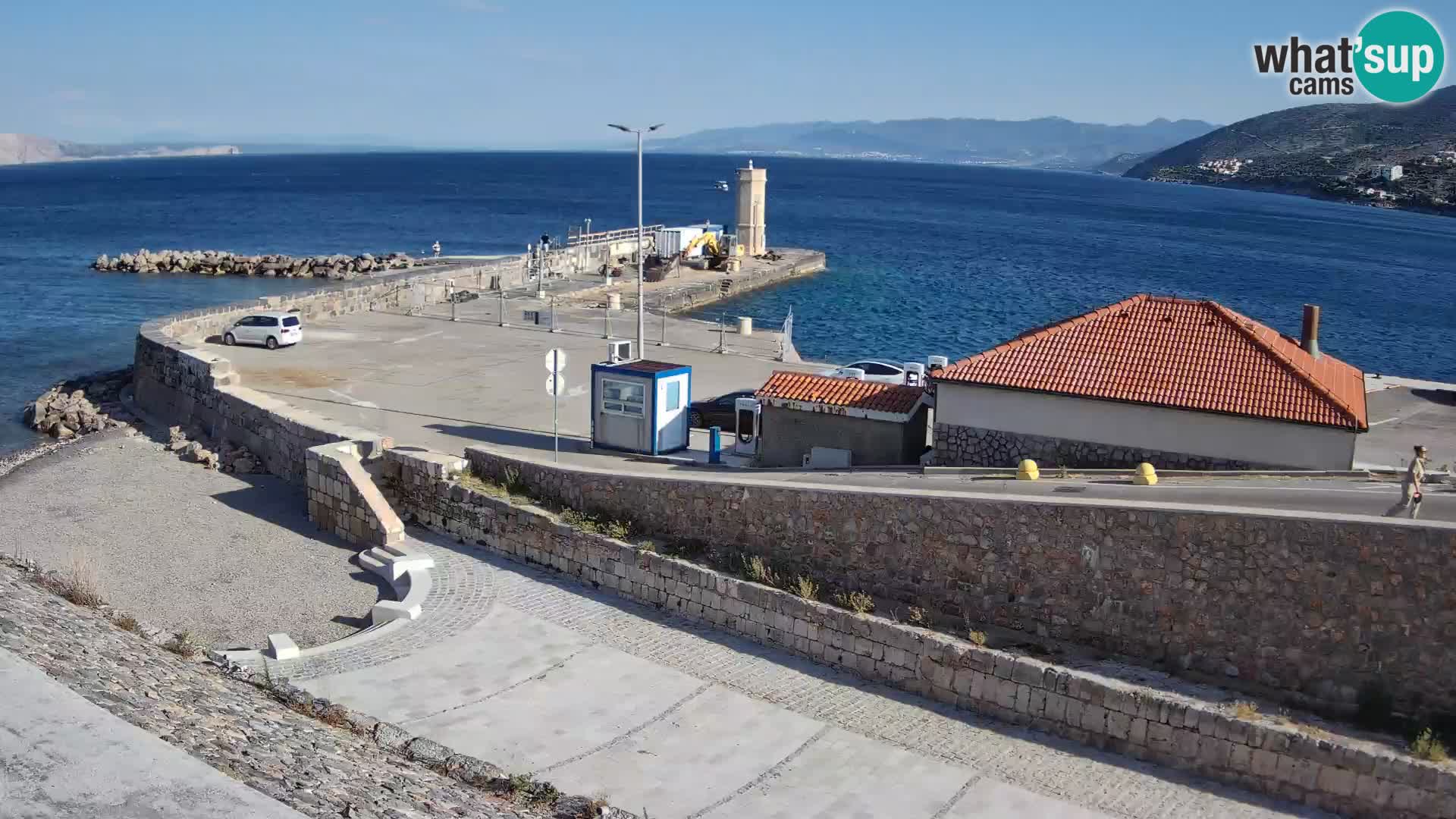 Senj Hafen Webcam – Wellenbrecher & Leuchtturm Liveblick