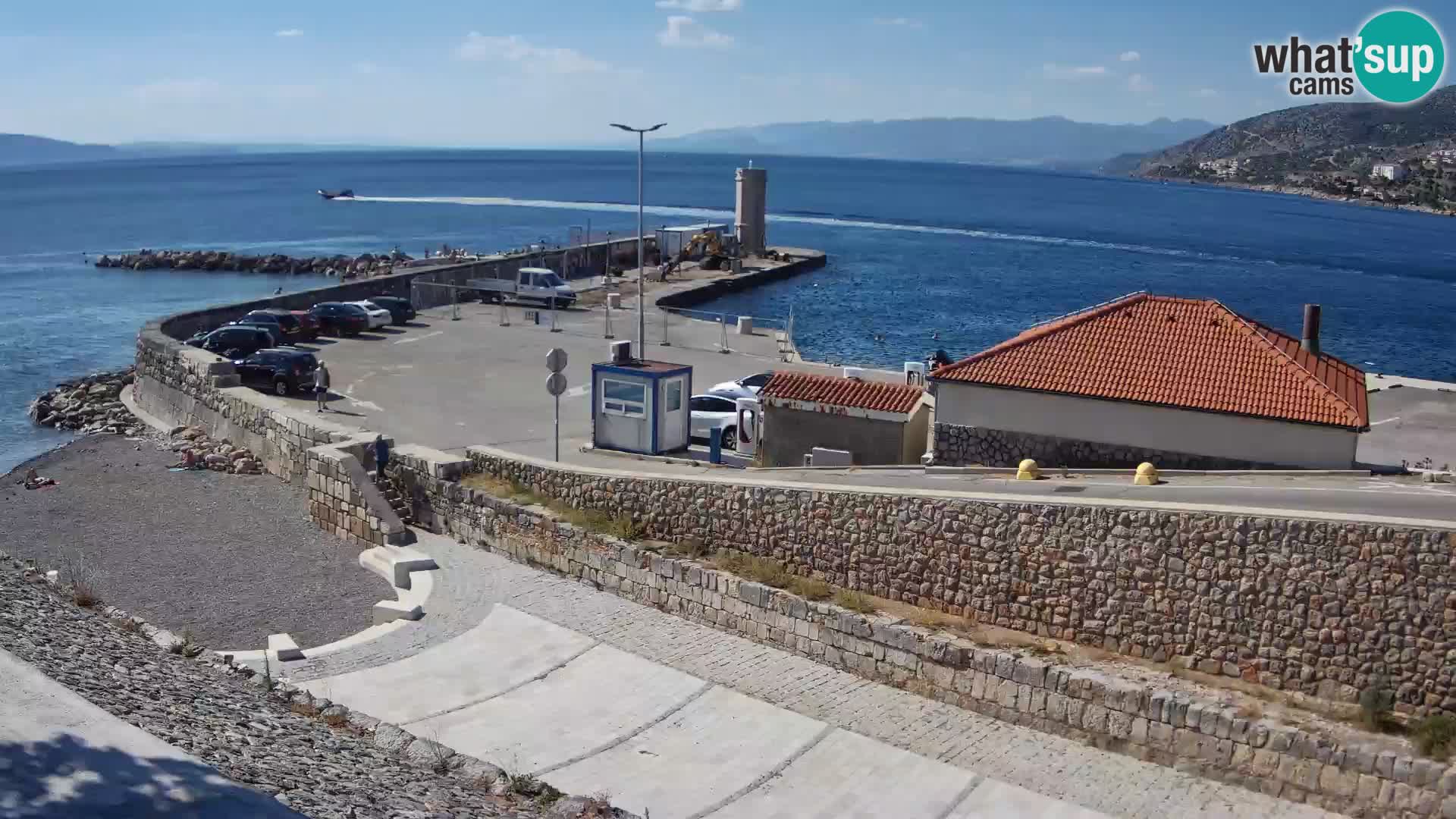 Senj Hafen Webcam – Wellenbrecher & Leuchtturm Liveblick