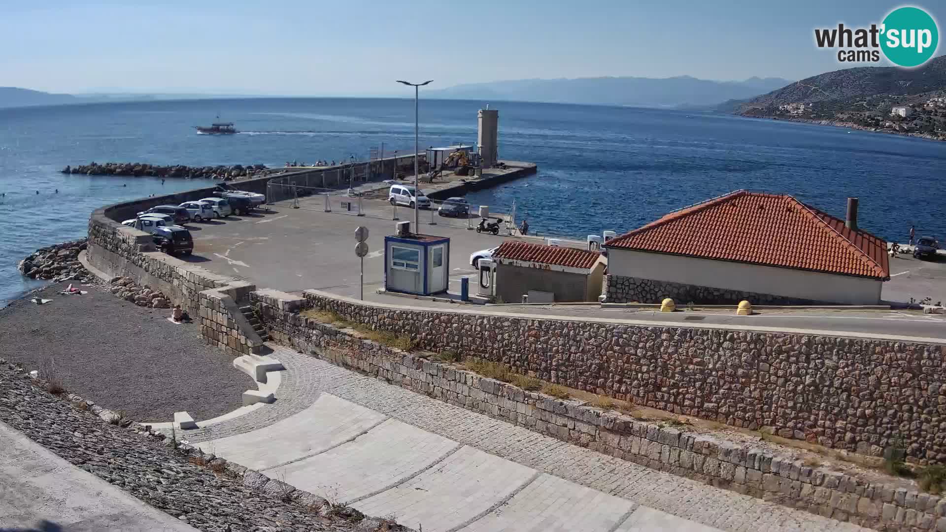 Webcam port de Senj – Vue sur la jetée et le phare