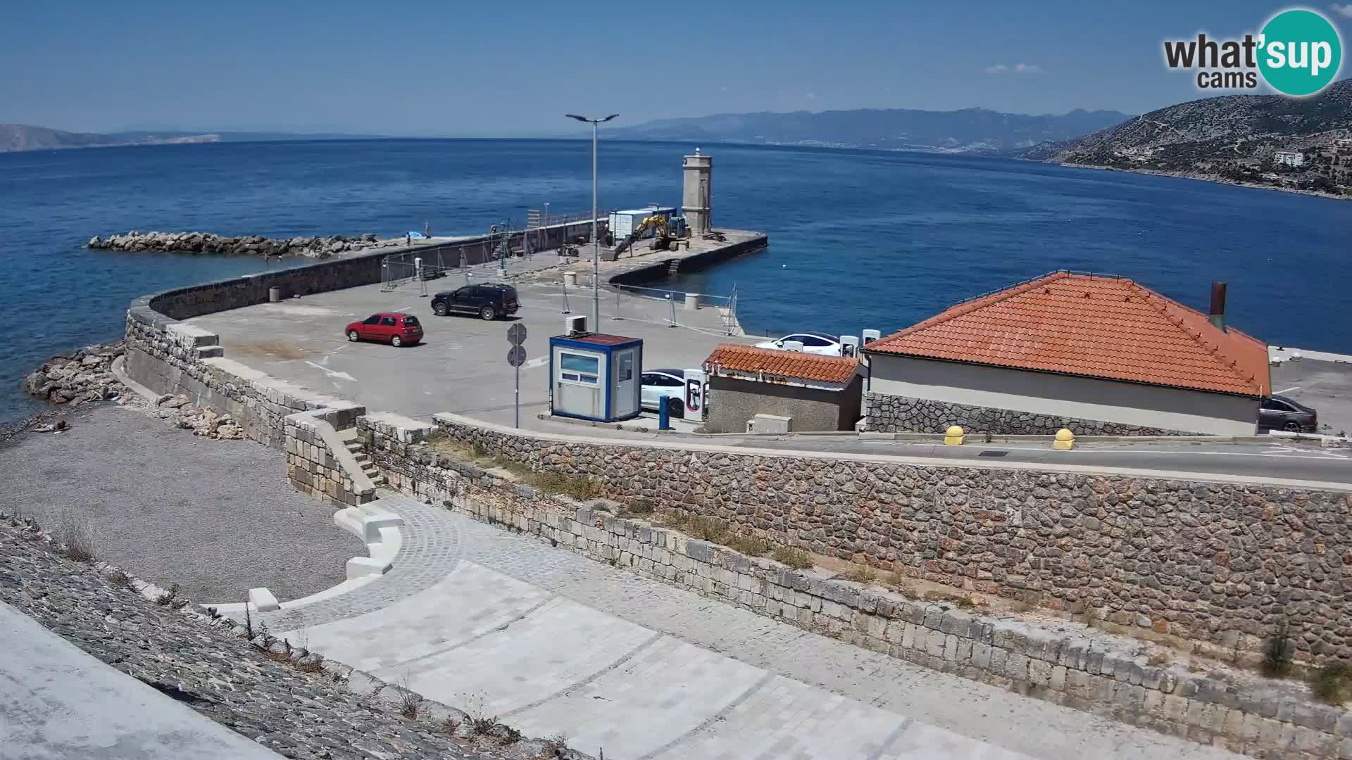 Webcam Porto di Segna – Frangiflutti e Faro in diretta