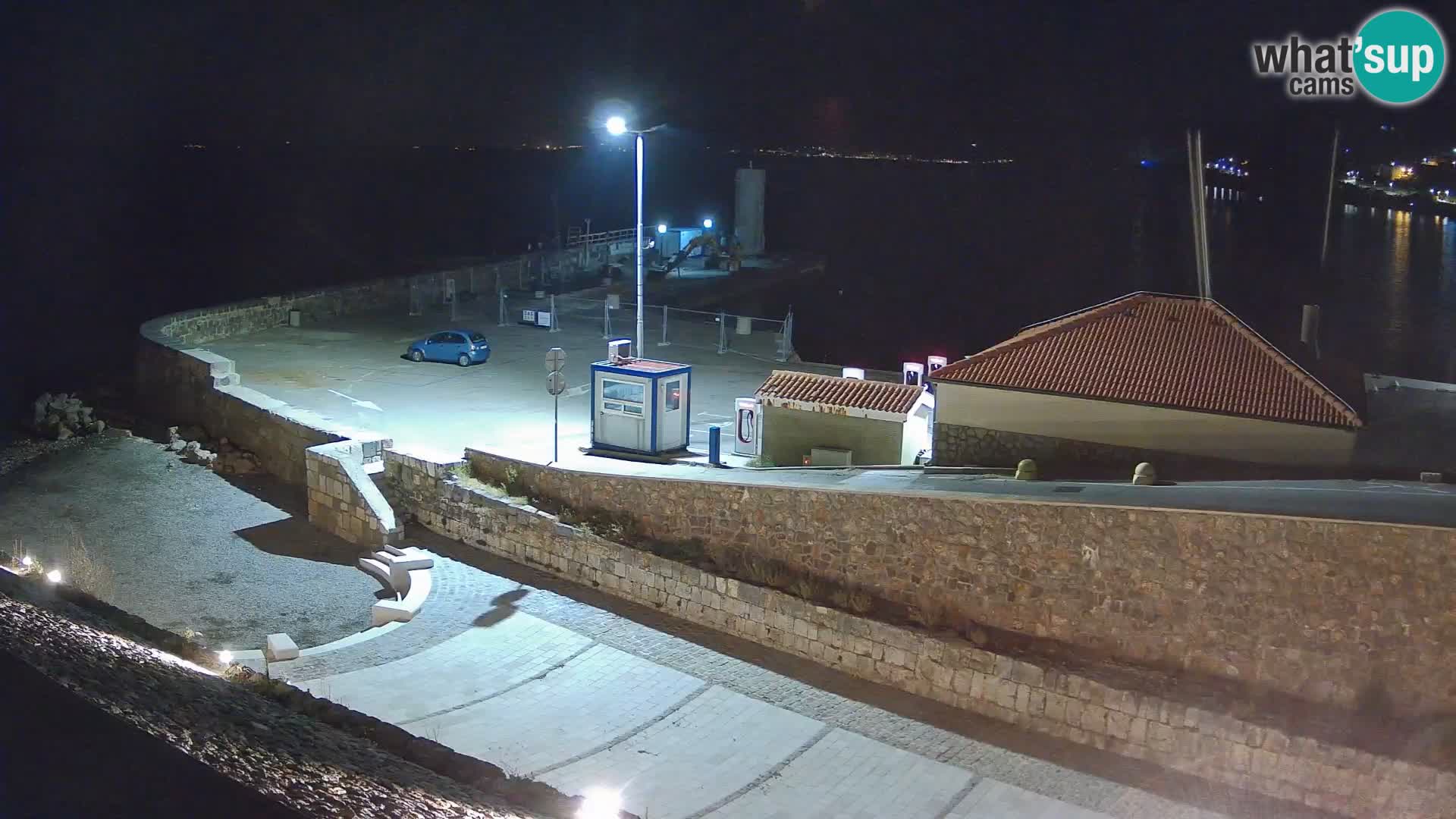 Senj Hafen Webcam – Wellenbrecher & Leuchtturm Liveblick