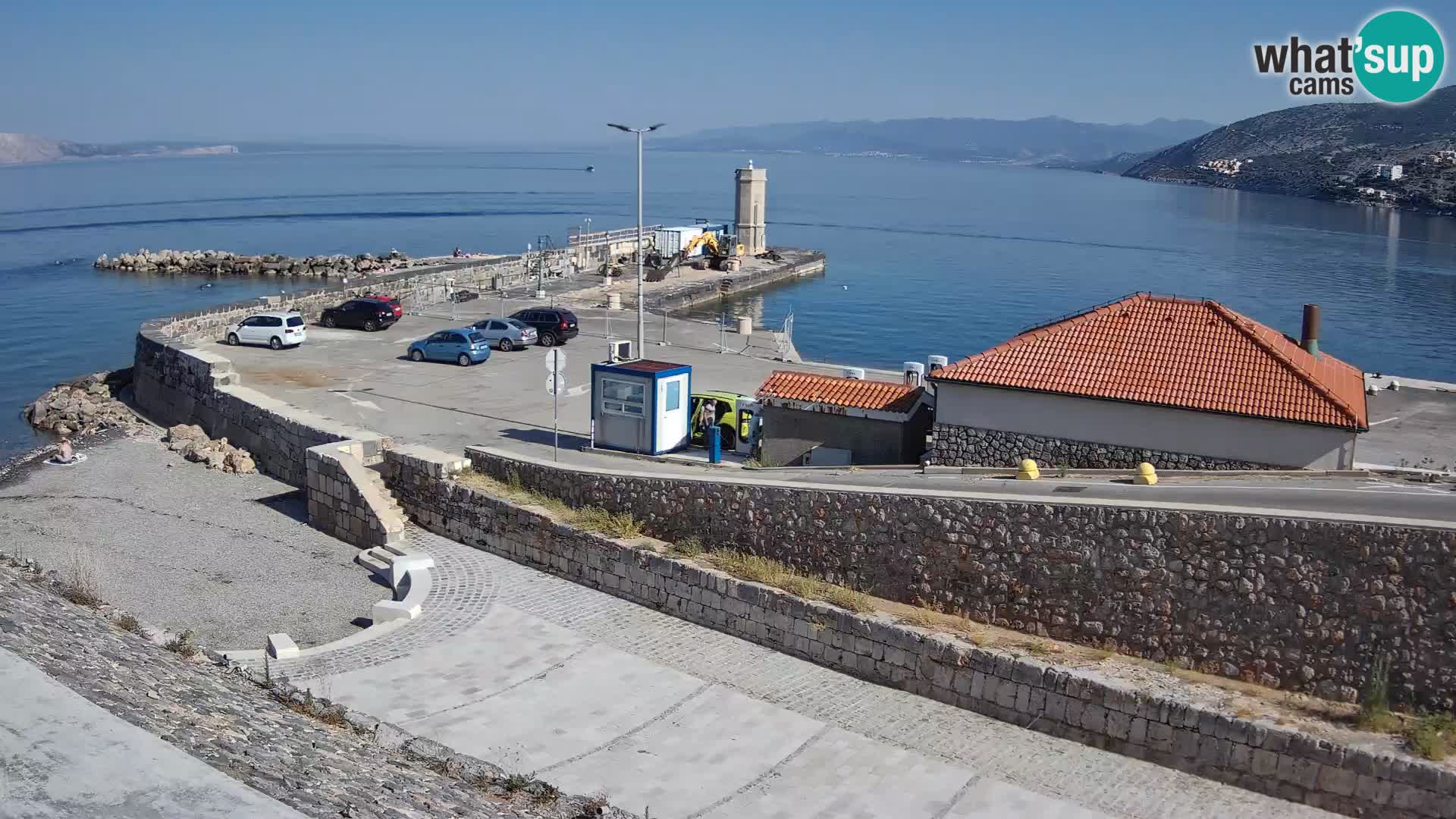 Senj Hafen Webcam – Wellenbrecher & Leuchtturm Liveblick