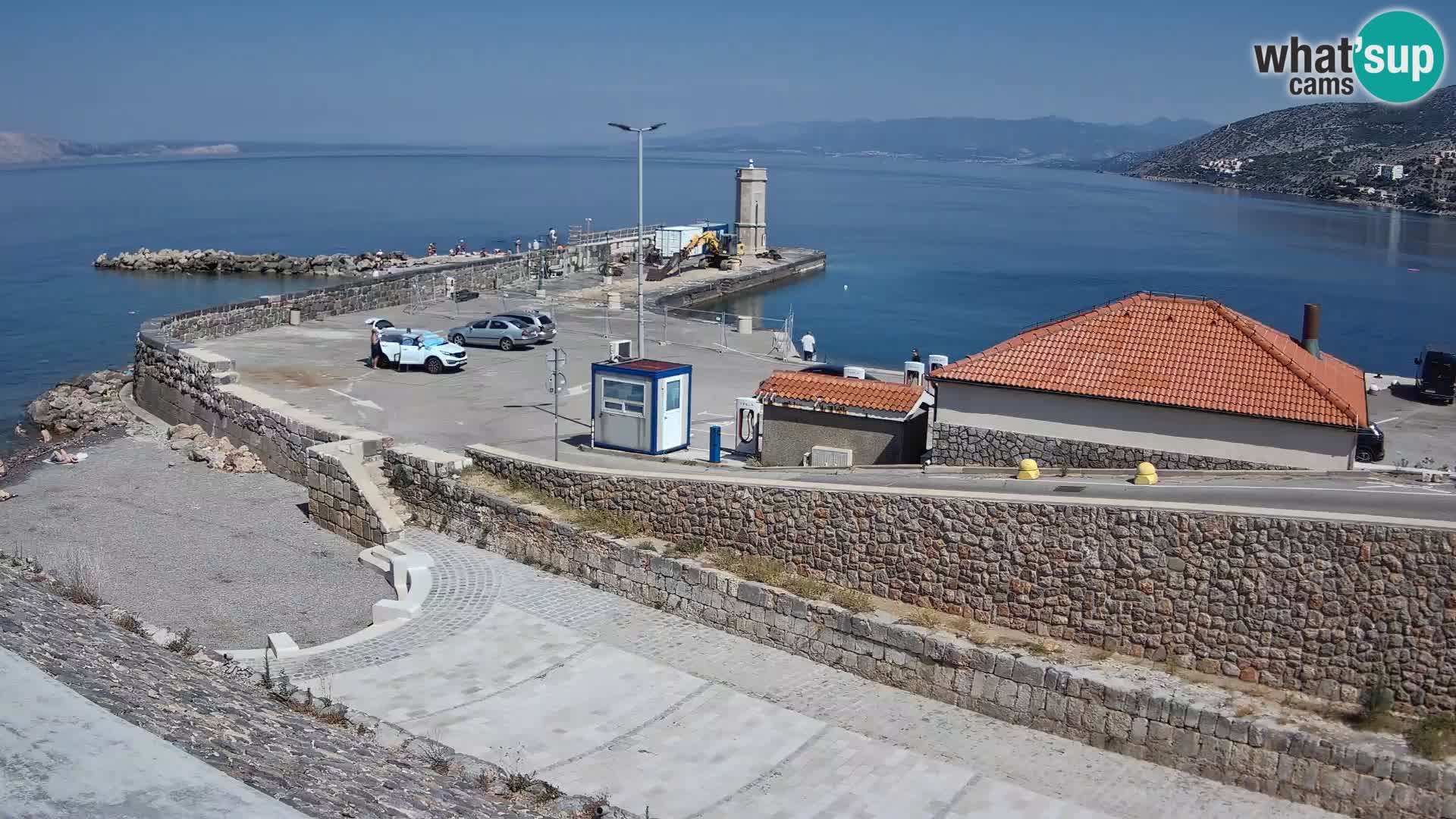 Senj Hafen Webcam – Wellenbrecher & Leuchtturm Liveblick