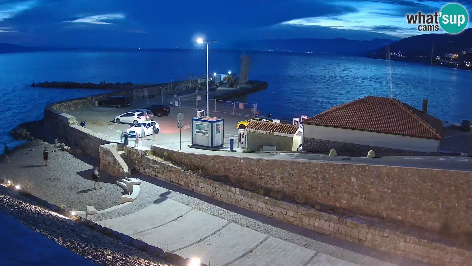 Senj Harbour Webcam – Breakwater & Lighthouse Live View
