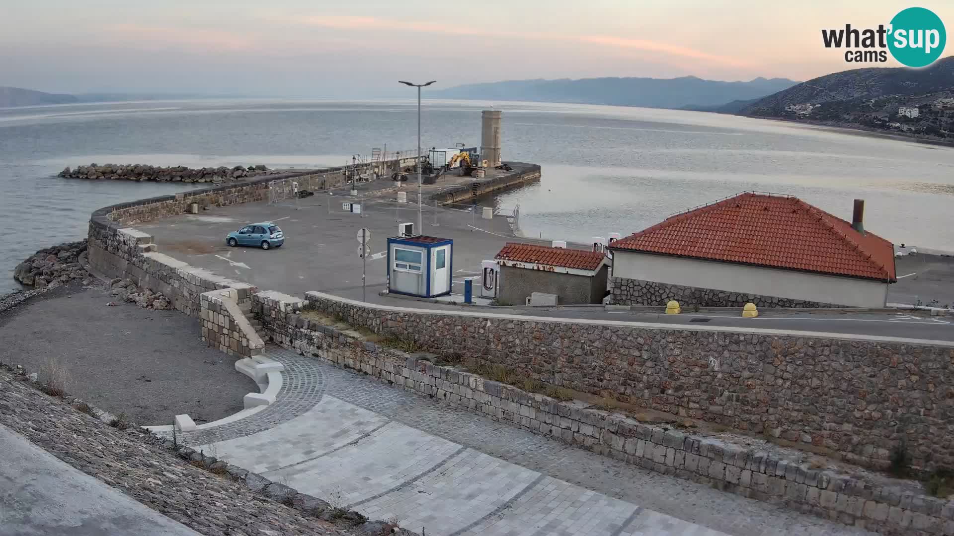 Senj Harbour Webcam – Breakwater & Lighthouse Live View