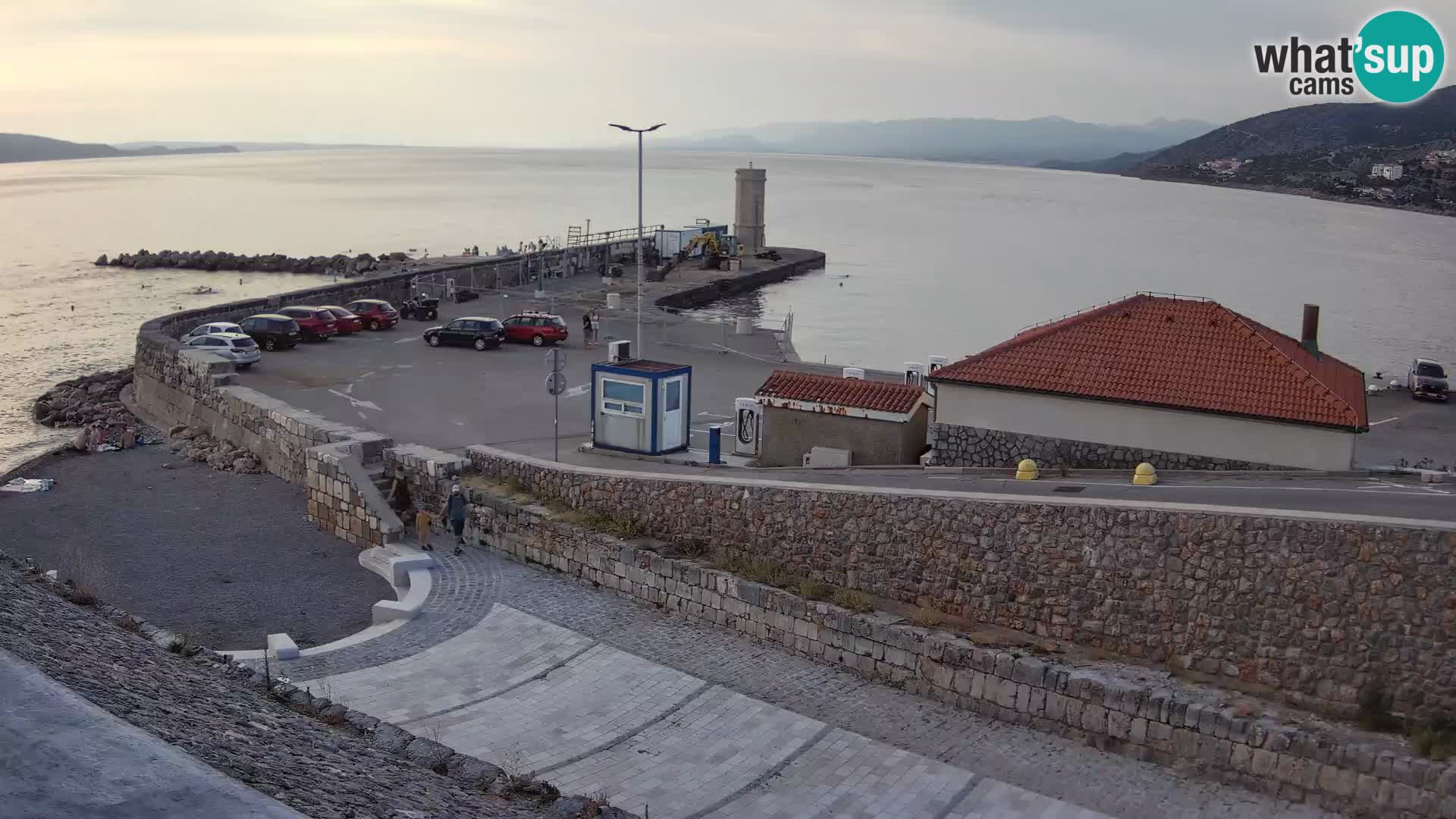 Webcam Porto di Segna – Frangiflutti e Faro in diretta