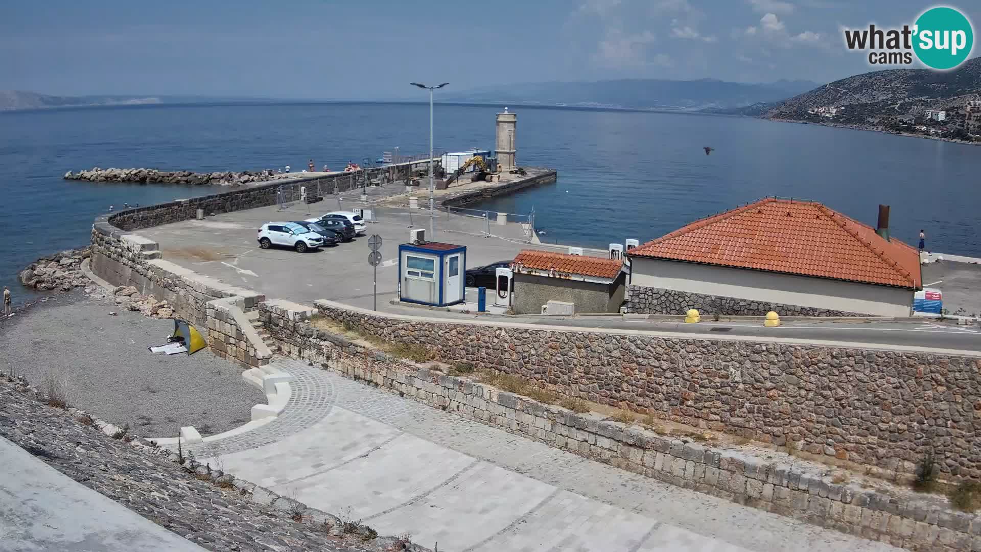 Web kamera Senj luka – Lukobran i svjetionik uživo