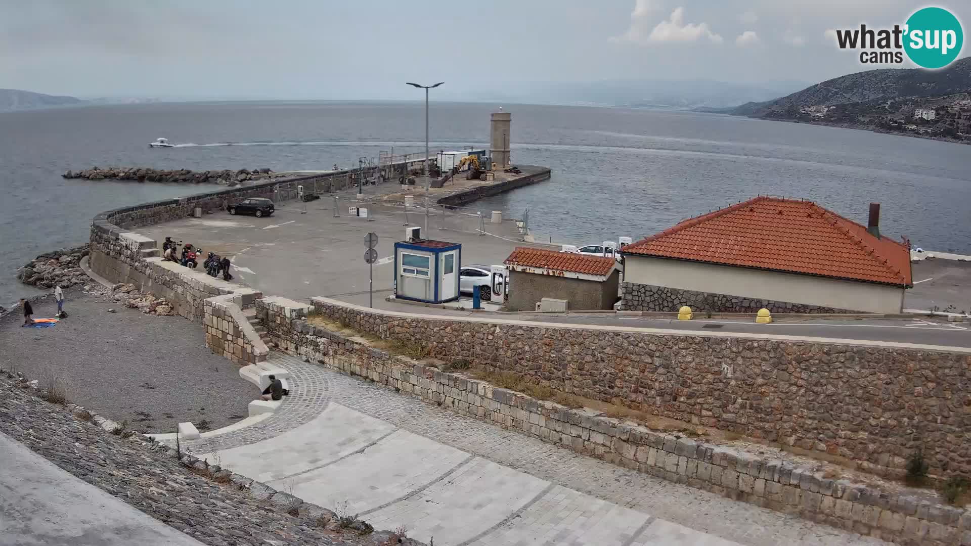 Webcam port de Senj – Vue sur la jetée et le phare