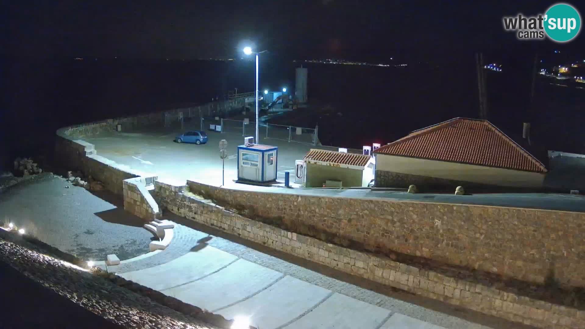 Senj Hafen Webcam – Wellenbrecher & Leuchtturm Liveblick