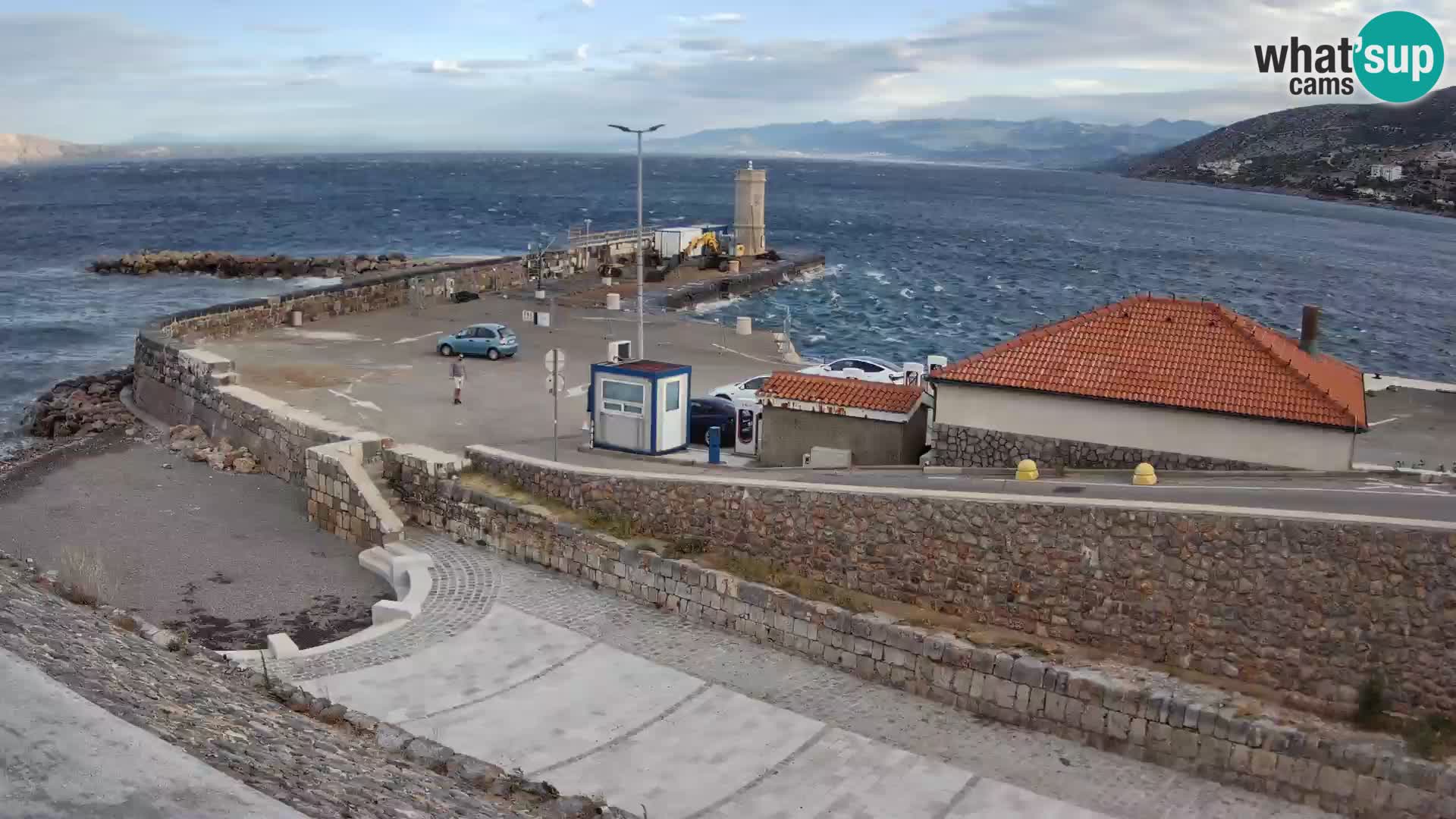 Web kamera Senj luka – Lukobran i svjetionik uživo