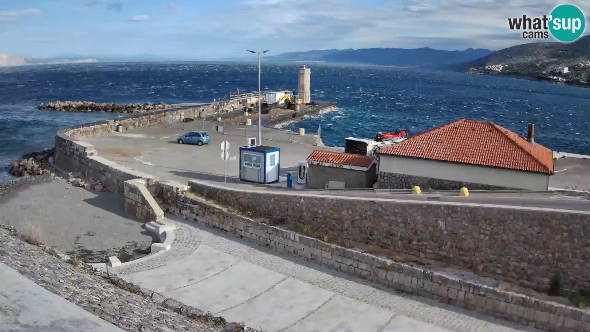 Senj Harbour Webcam – Breakwater & Lighthouse Live View