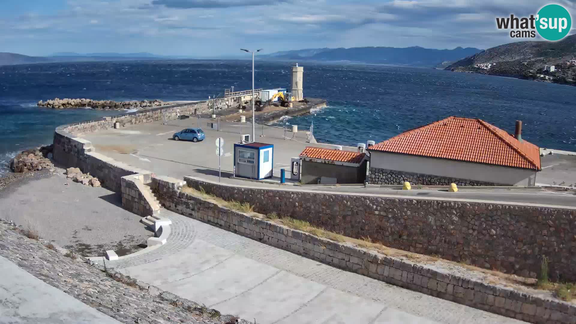Webcam Porto di Segna – Frangiflutti e Faro in diretta