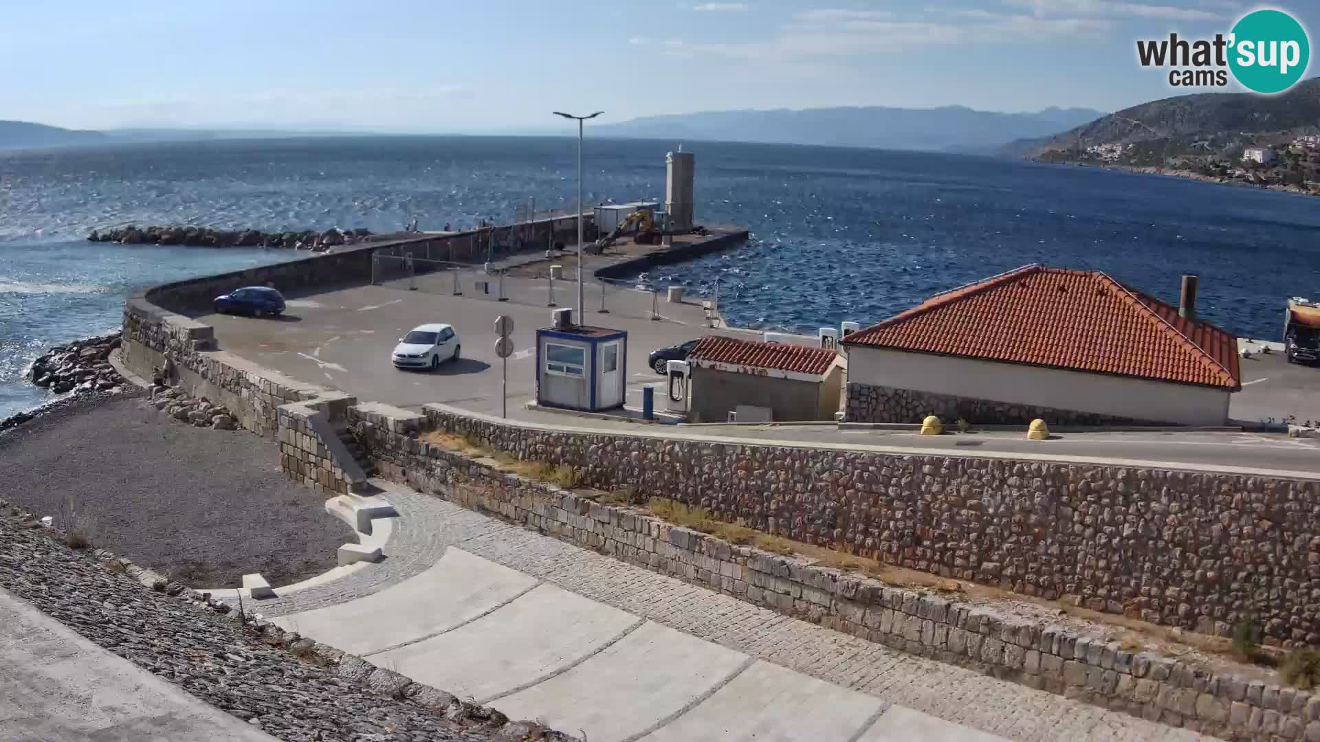 Webcam Porto di Segna – Frangiflutti e Faro in diretta