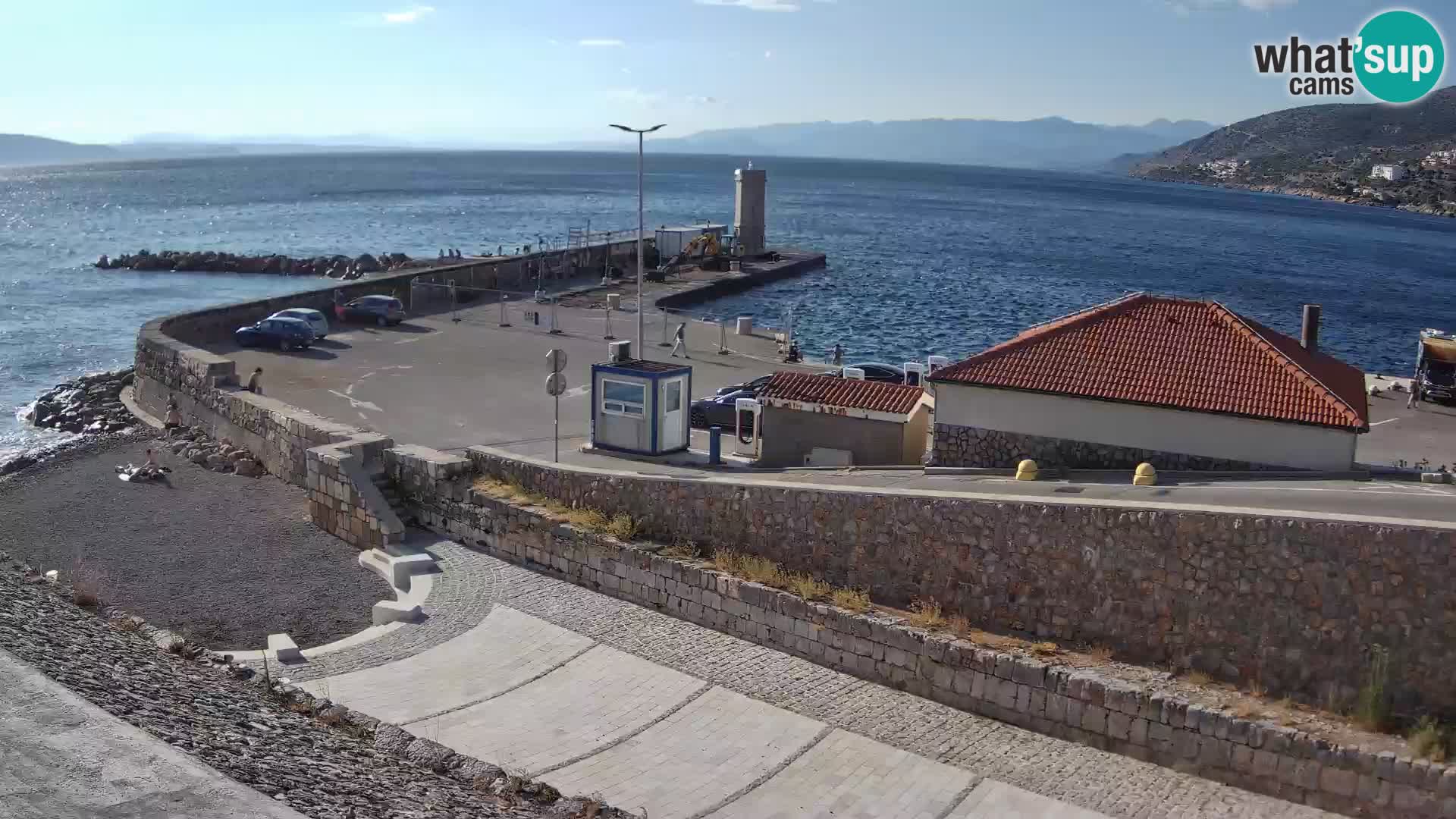 Webcam Porto di Segna – Frangiflutti e Faro in diretta