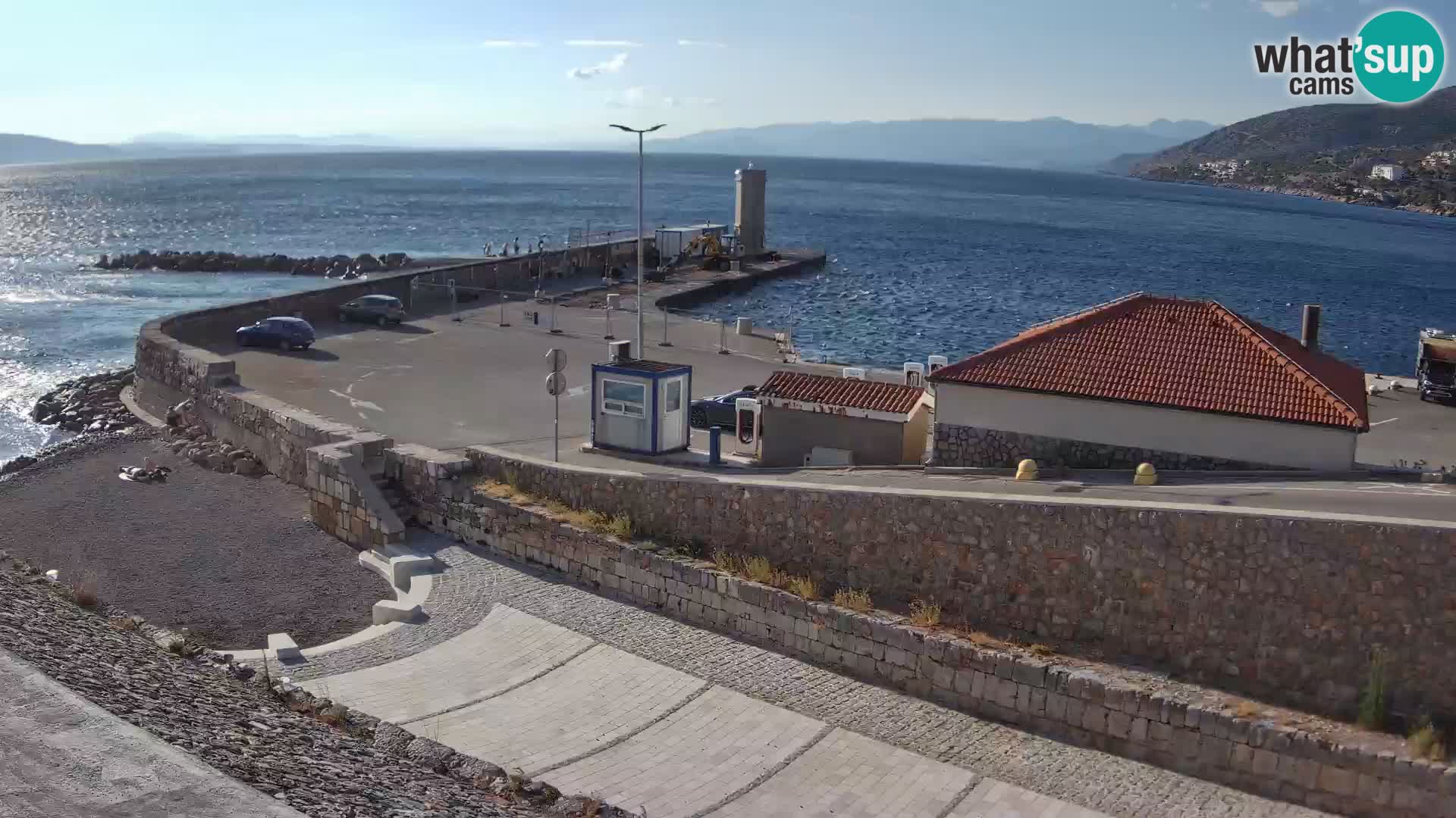 Webcam puerto de Senj – Rompeolas y faro en directo