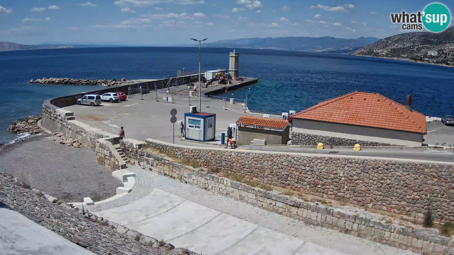 Webcam Porto di Segna – Frangiflutti e Faro in diretta