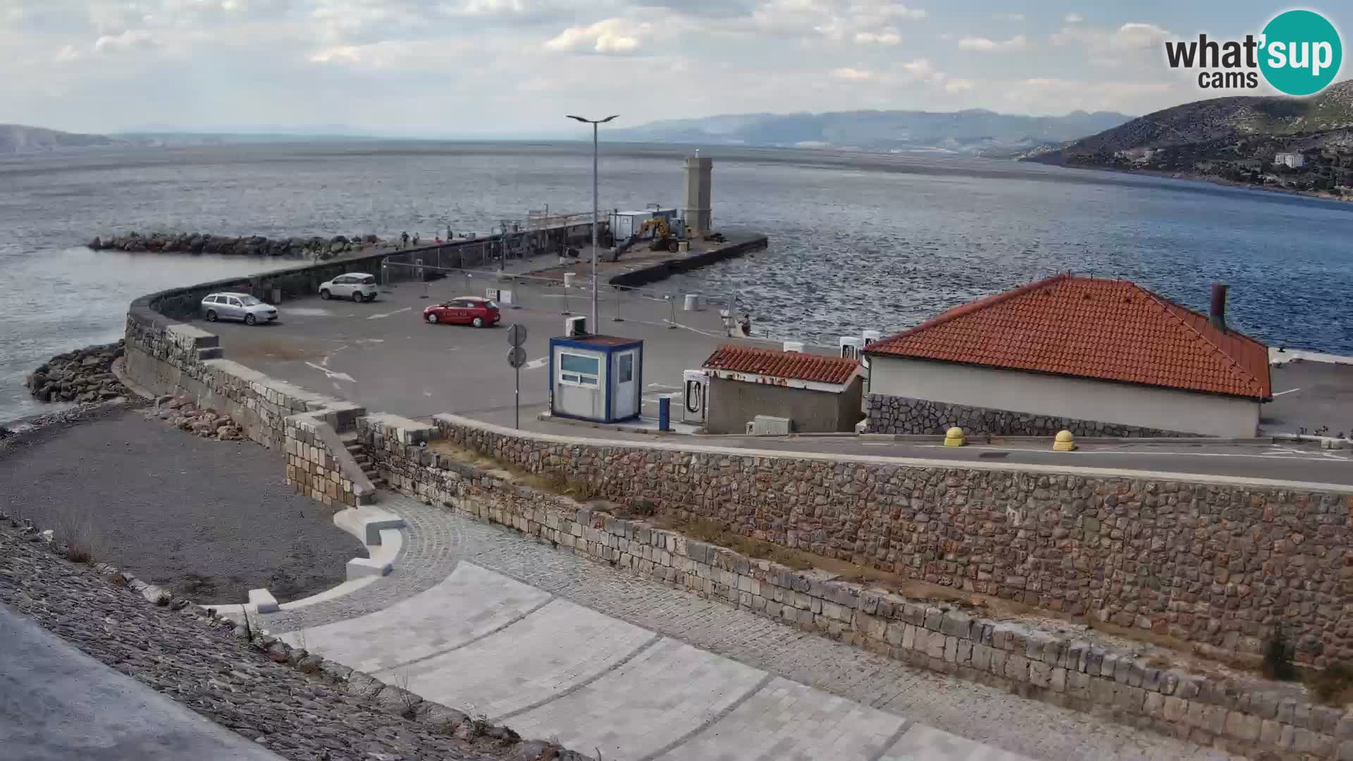 Webcam Porto di Segna – Frangiflutti e Faro in diretta