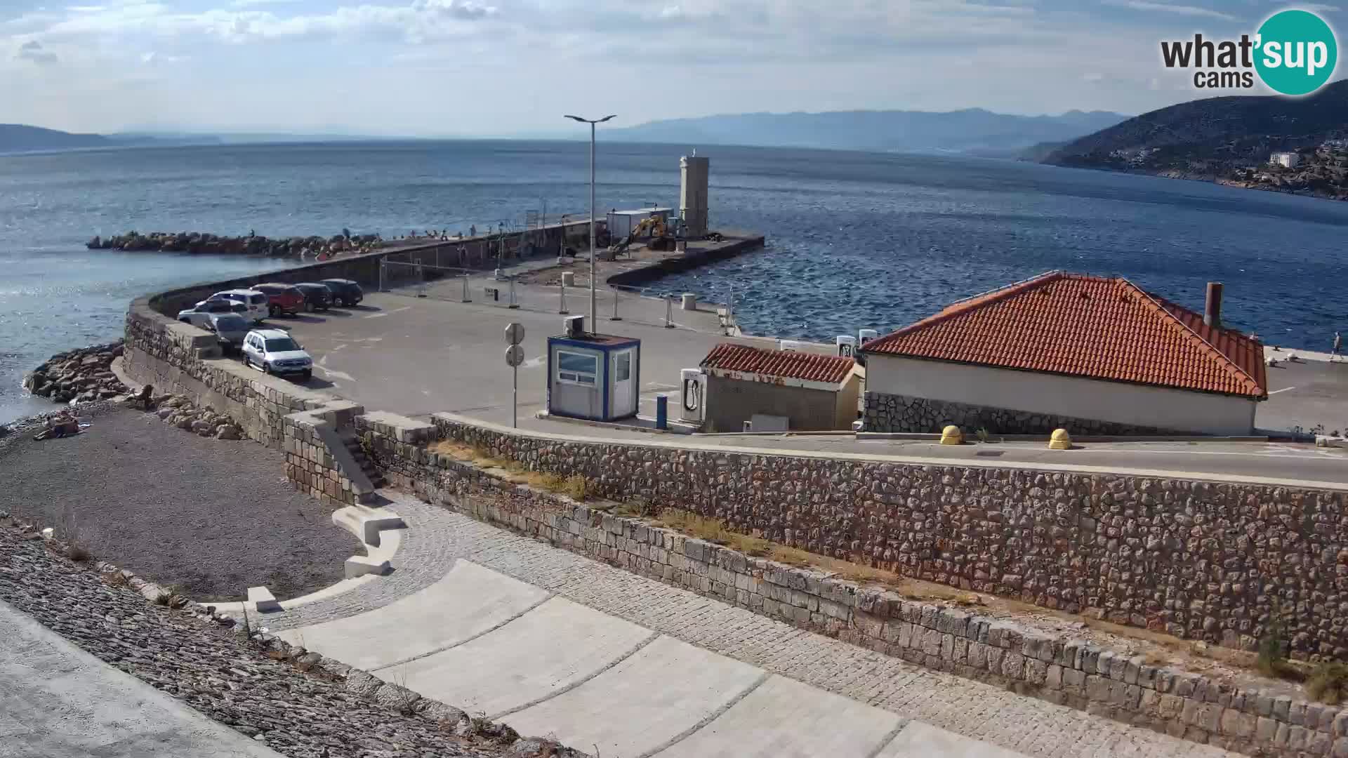 Webcam port de Senj – Vue sur la jetée et le phare