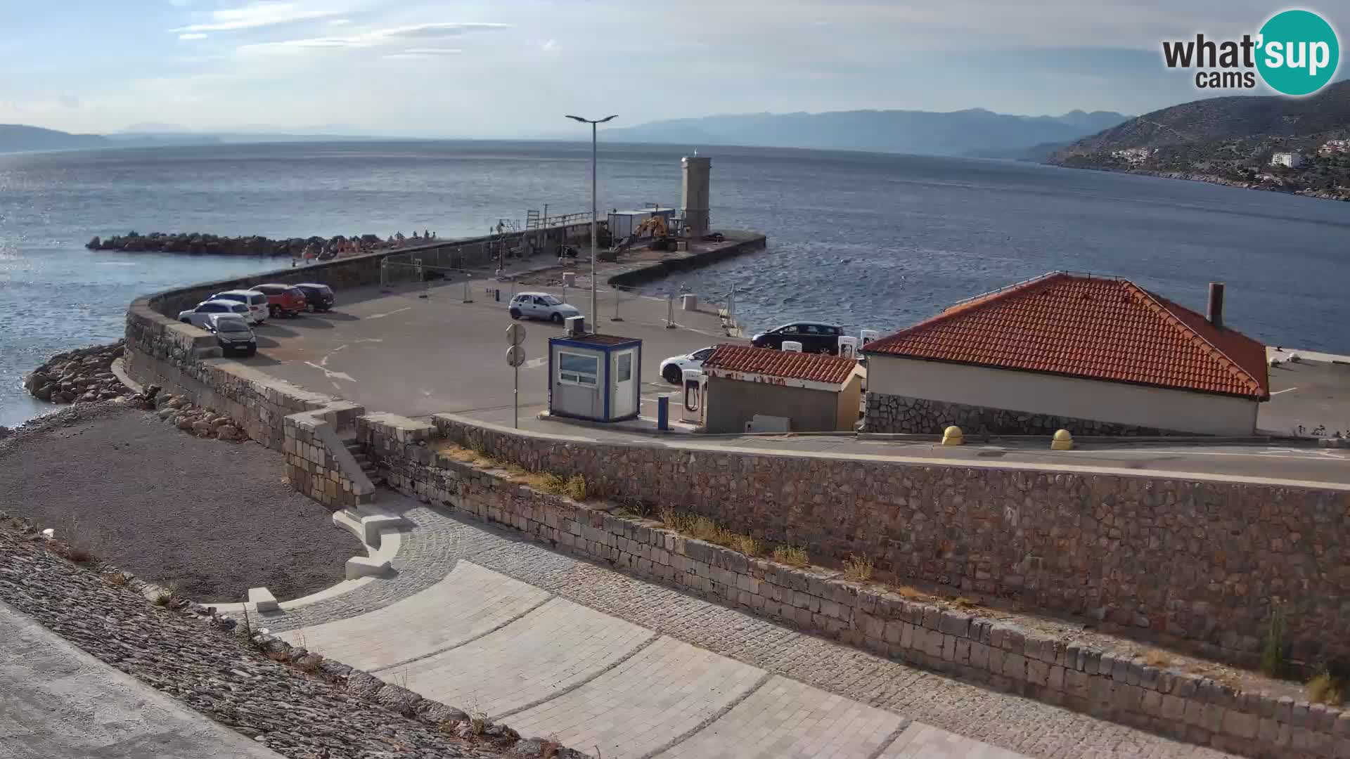 Webcam Porto di Segna – Frangiflutti e Faro in diretta