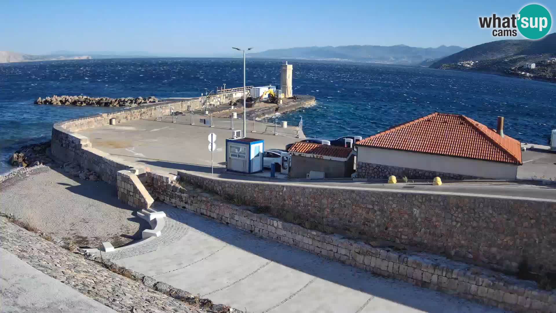 Webcam Porto di Segna – Frangiflutti e Faro in diretta