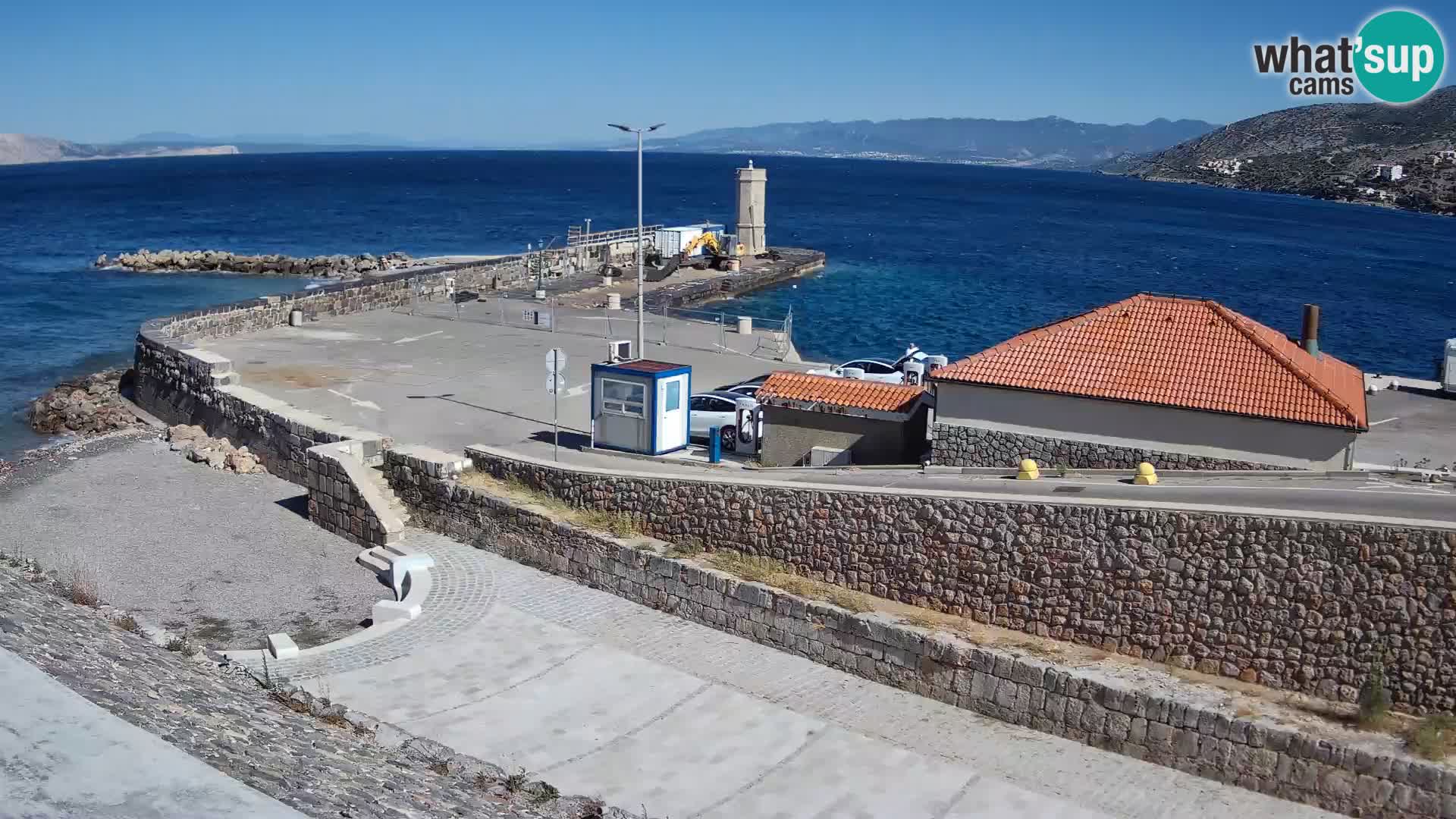 Webcam puerto de Senj – Rompeolas y faro en directo