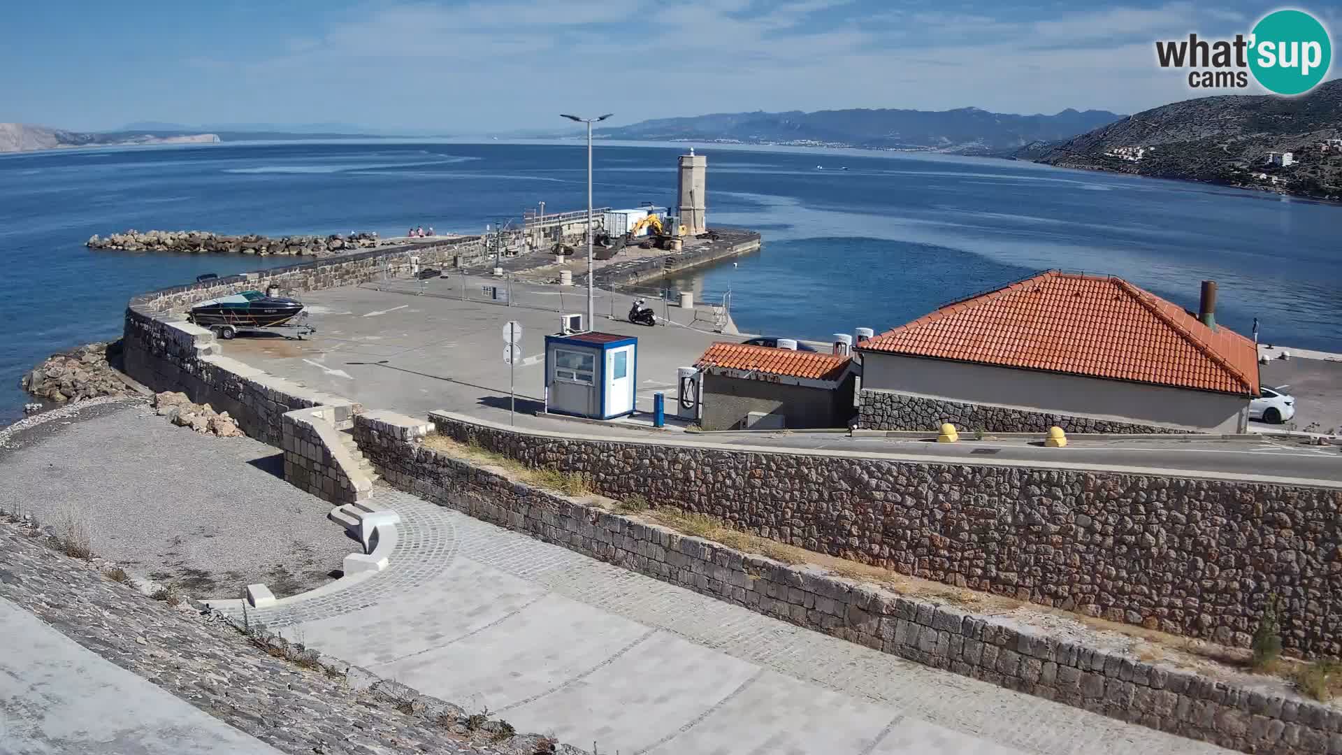 Web kamera Senj luka – Lukobran i svjetionik uživo