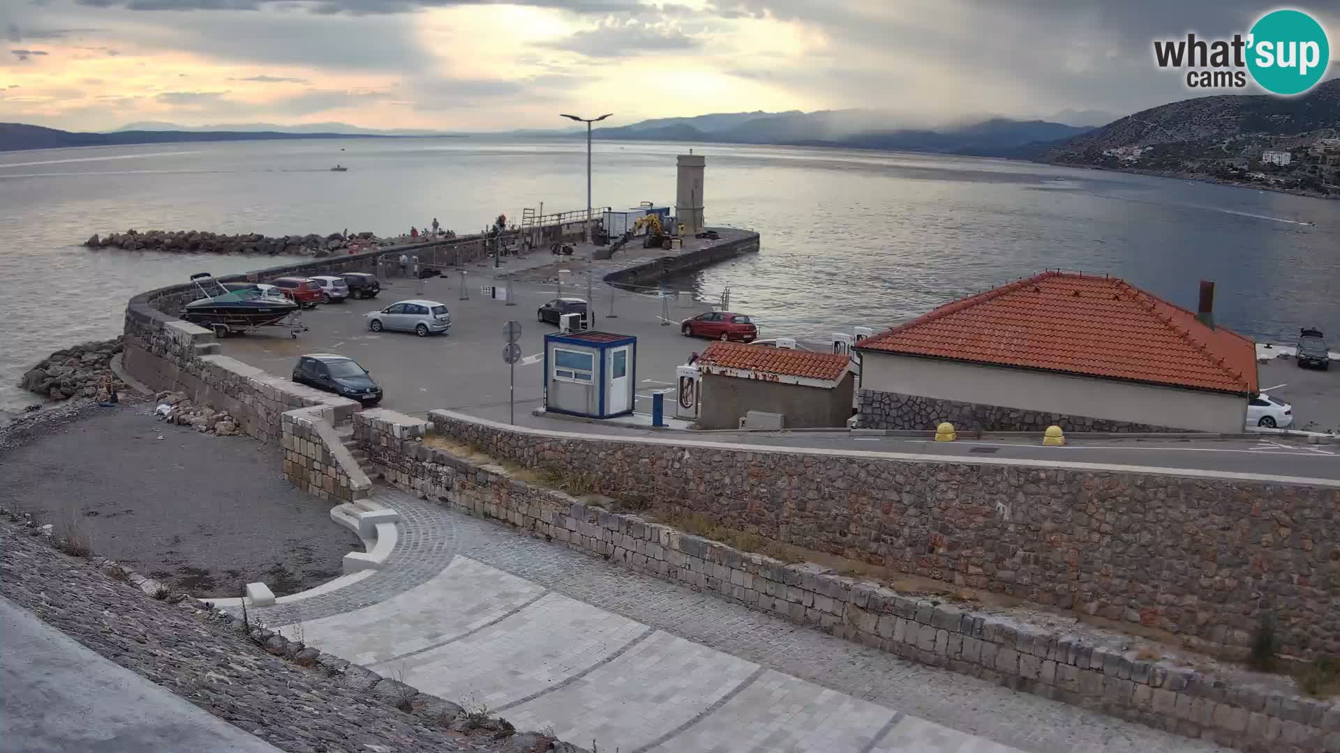 Senj Harbour Webcam – Breakwater & Lighthouse Live View