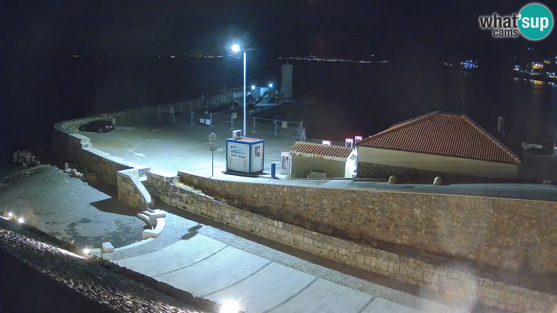 Webcam puerto de Senj – Rompeolas y faro en directo