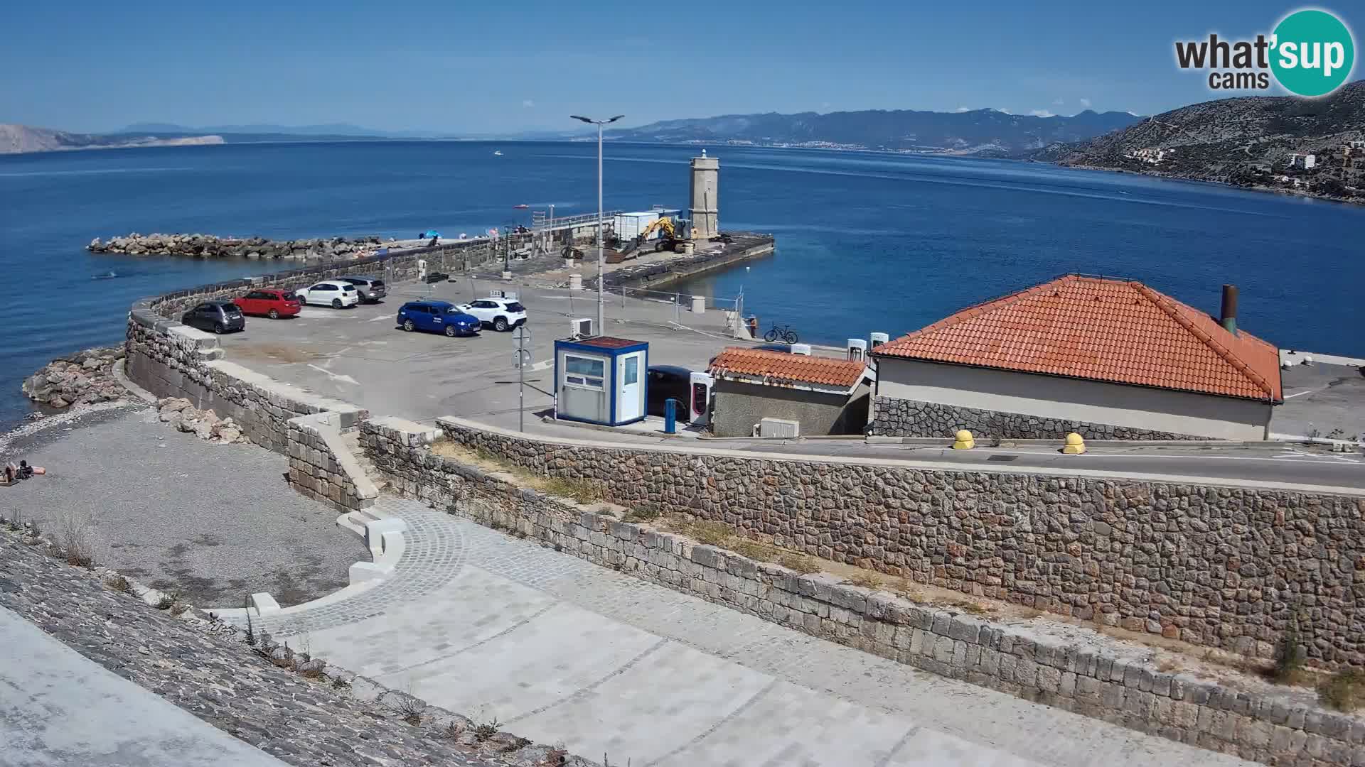 Webcam puerto de Senj – Rompeolas y faro en directo