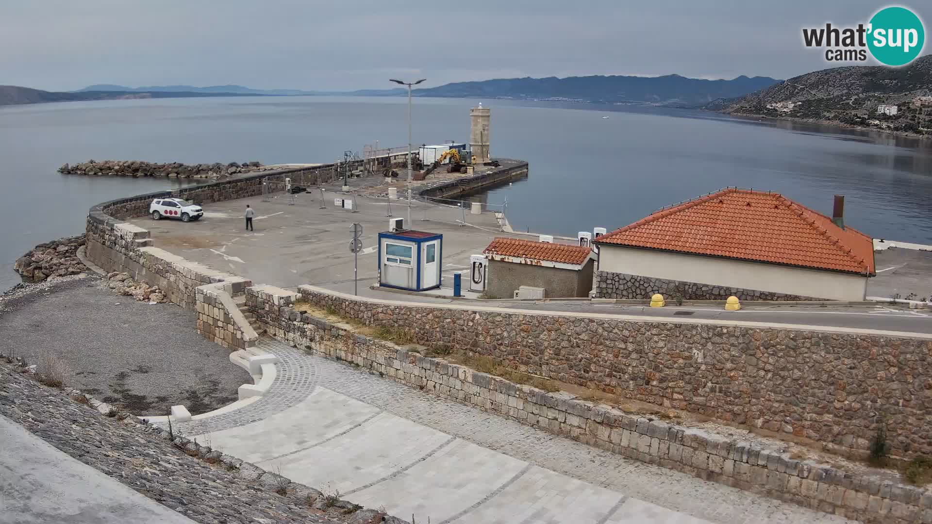 Webcam Porto di Segna – Frangiflutti e Faro in diretta
