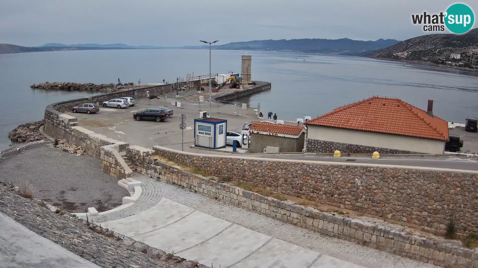 Webcam Porto di Segna – Frangiflutti e Faro in diretta