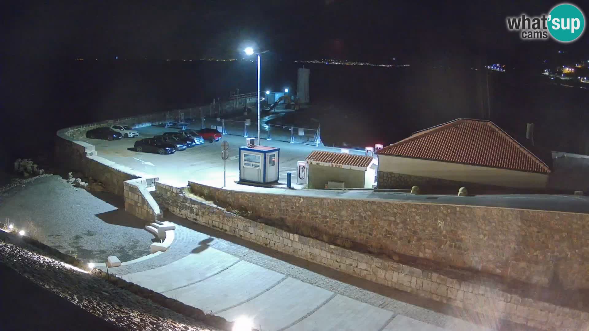 Webcam port de Senj – Vue sur la jetée et le phare