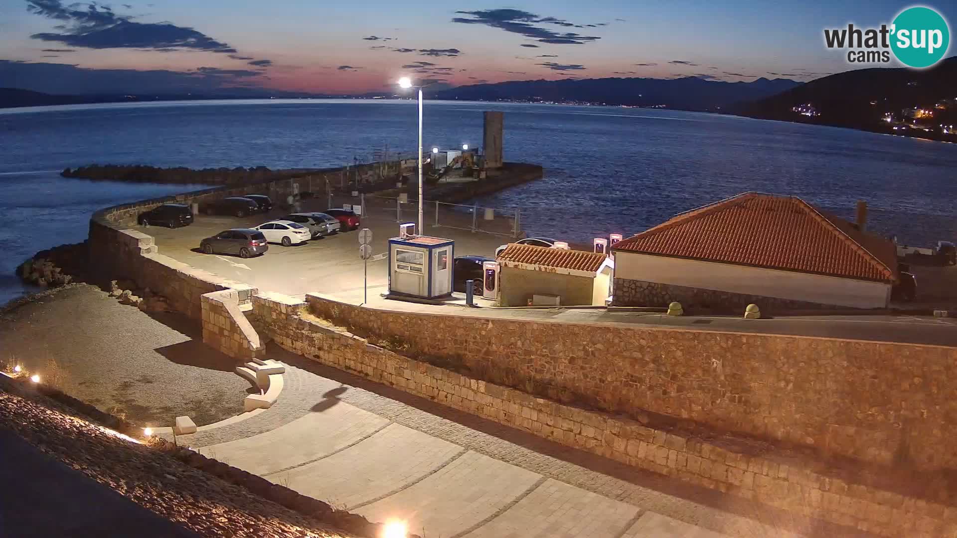 Senj Harbour Webcam – Breakwater & Lighthouse Live View