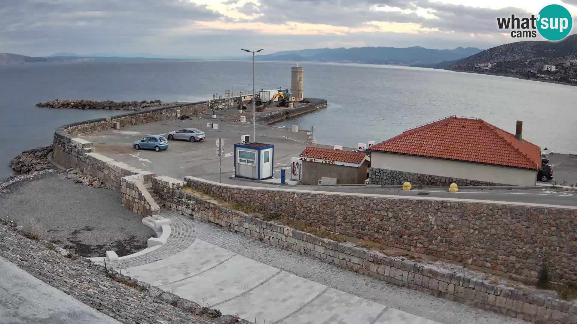 Senj Harbour Webcam – Breakwater & Lighthouse Live View