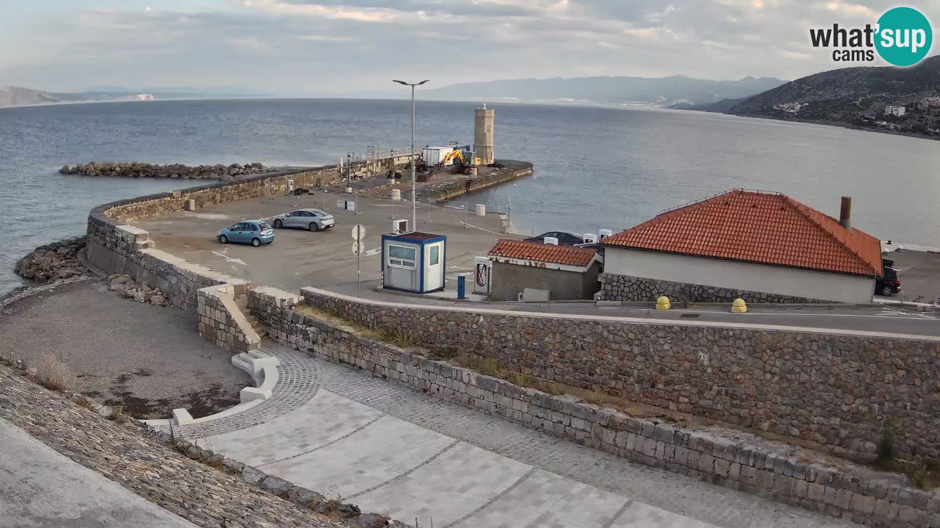 Senj Harbour Webcam – Breakwater & Lighthouse Live View