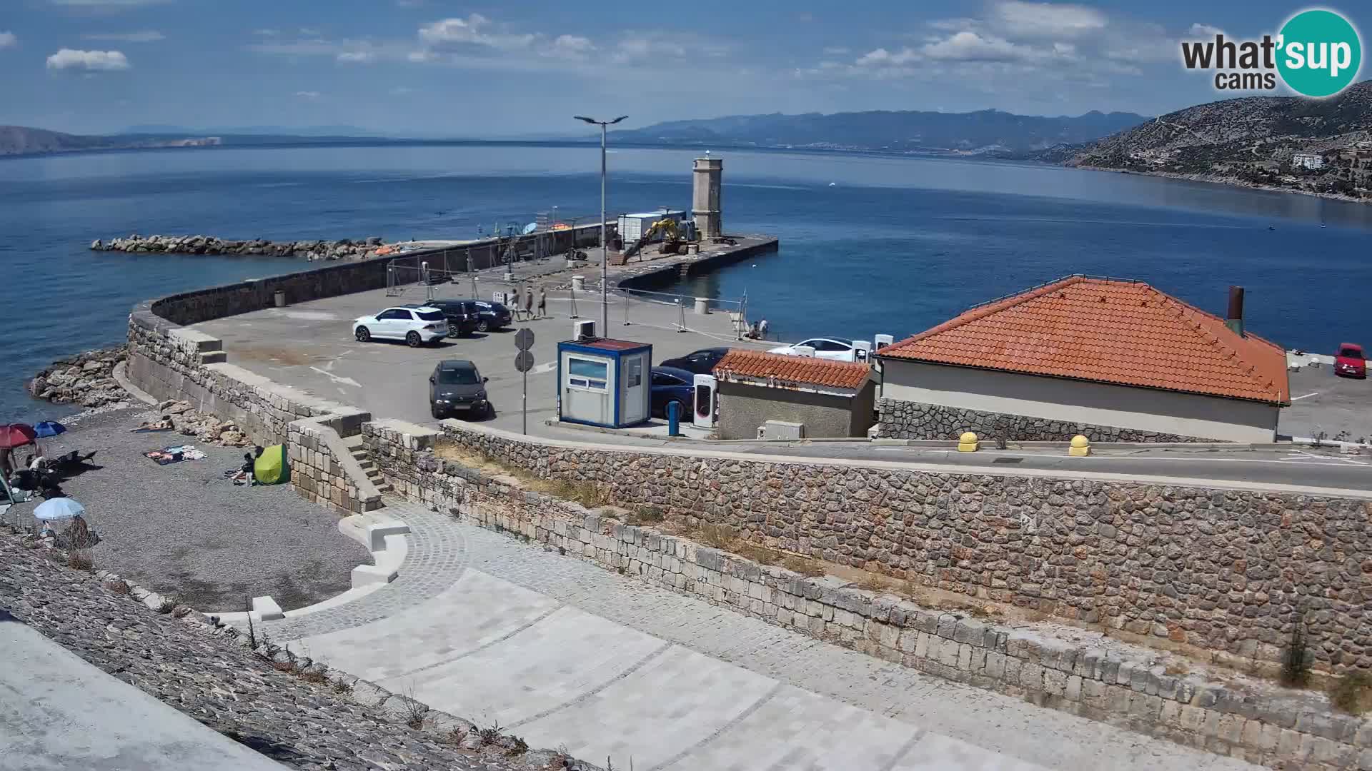 Webcam Porto di Segna – Frangiflutti e Faro in diretta